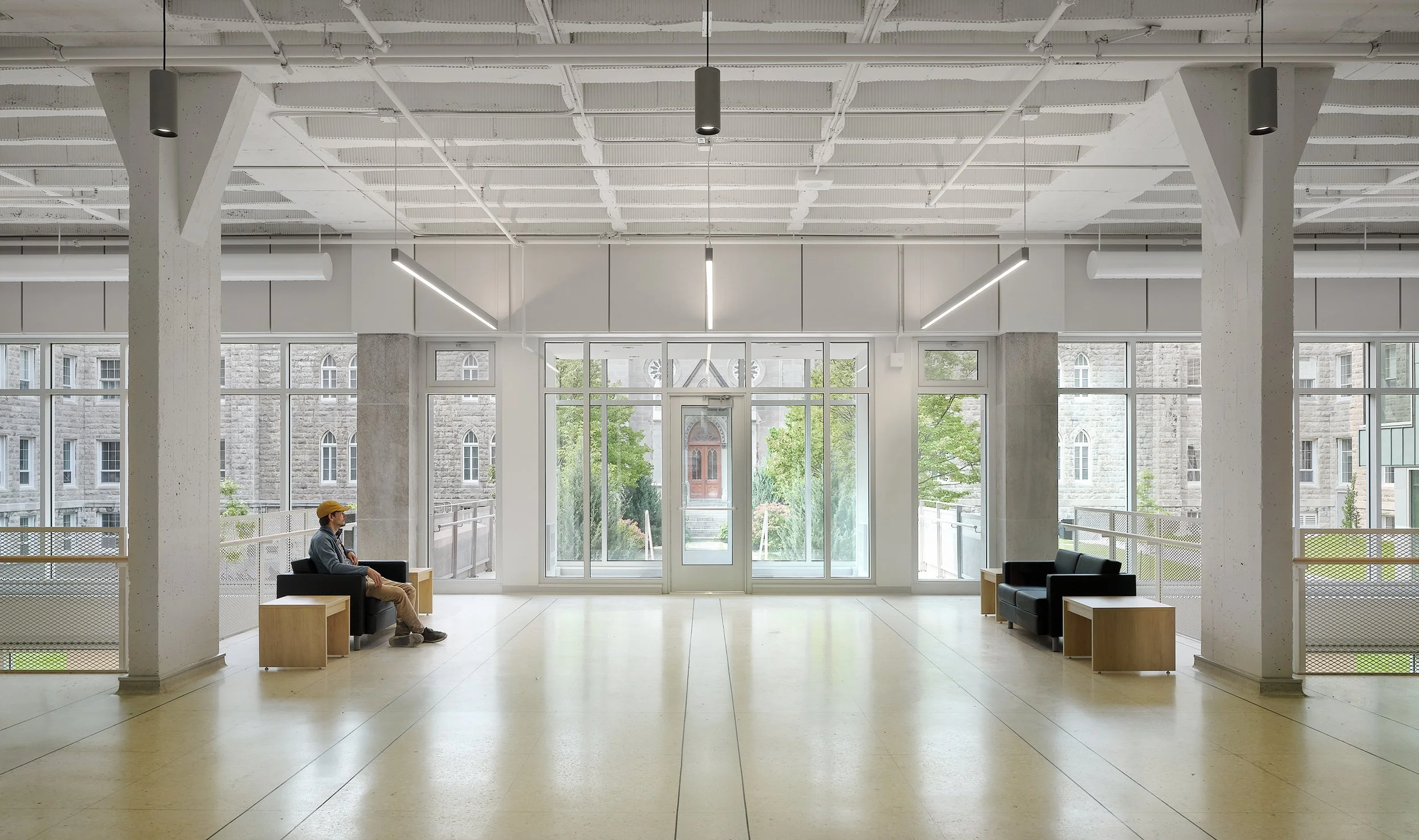 Affleck de la Riva architectes_École secondaire Casavant_2024_Maxime Brouillet_1.jpg