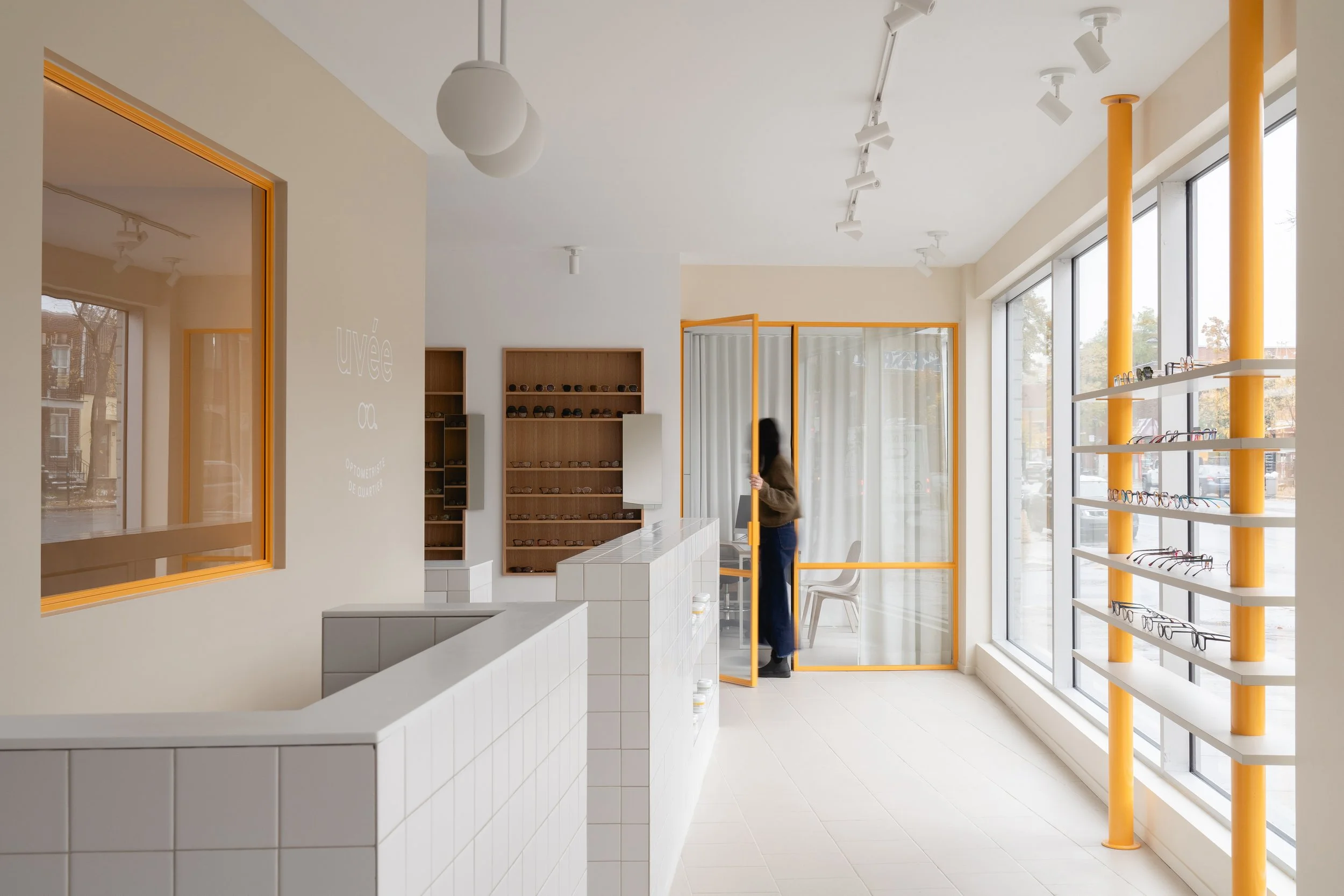 CATHERINECATHERINE_UVÉE JARRY_MONTRÉAL_2024_RAPHAËL THIBODEAU_1.jpg