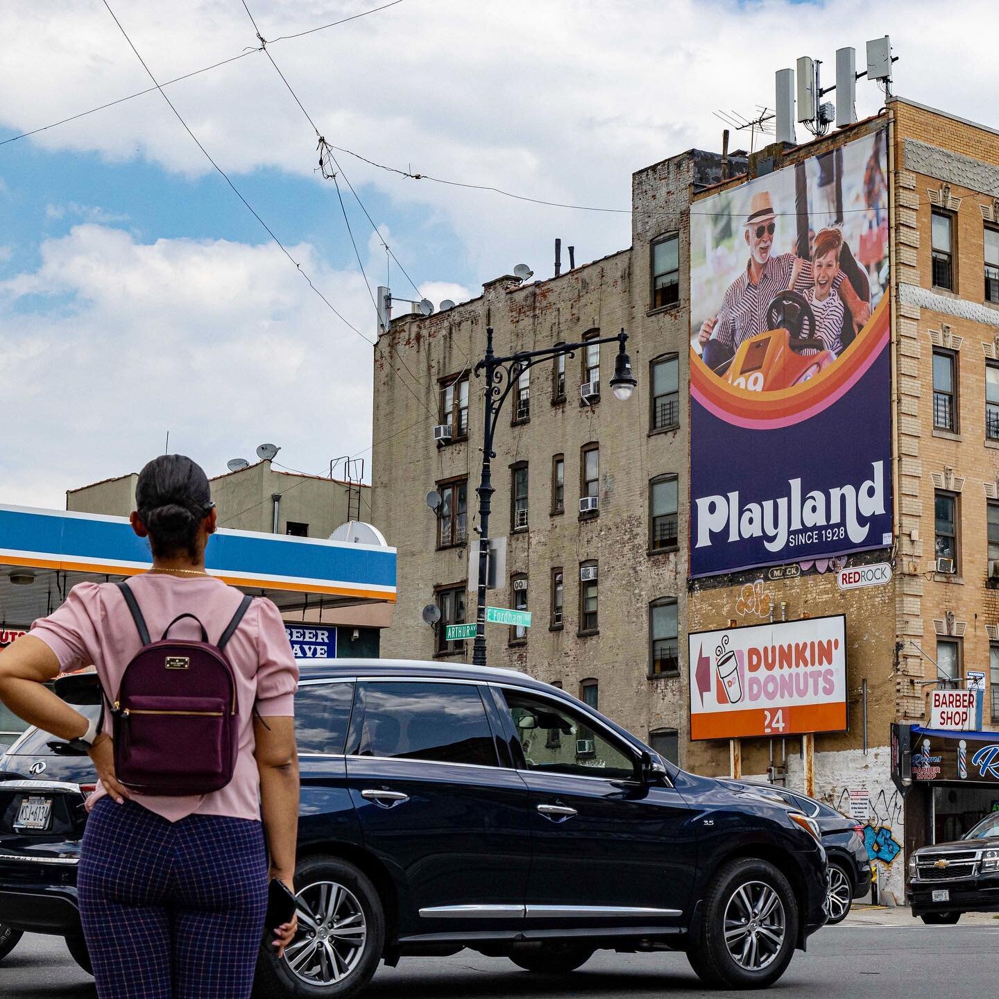 Take a trip to @playlandparkofficialpage
Wholesome family fun for the past 94 years!! 🎡🎟

#playlandpark #ryeplayland #playland #amusementpark #family #daytrip #newyork #redrockoutdoor #ooh #outhofhome #outdooradvertising #billboard #bhfyp