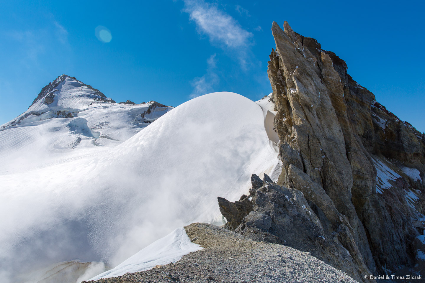 Steam emanating from Mt Baker's crater