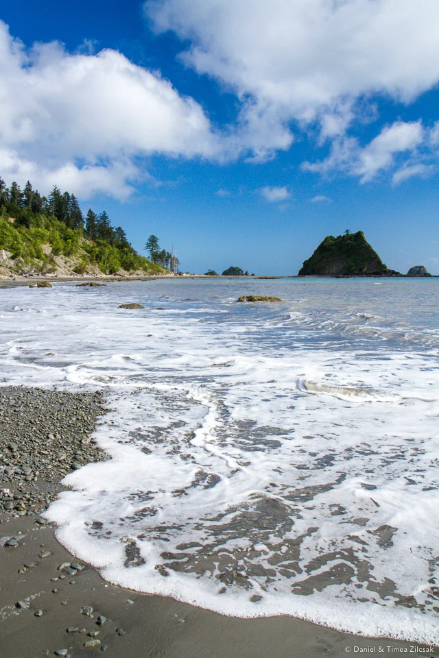 Waves washing ashore on the way to Strawberry Point