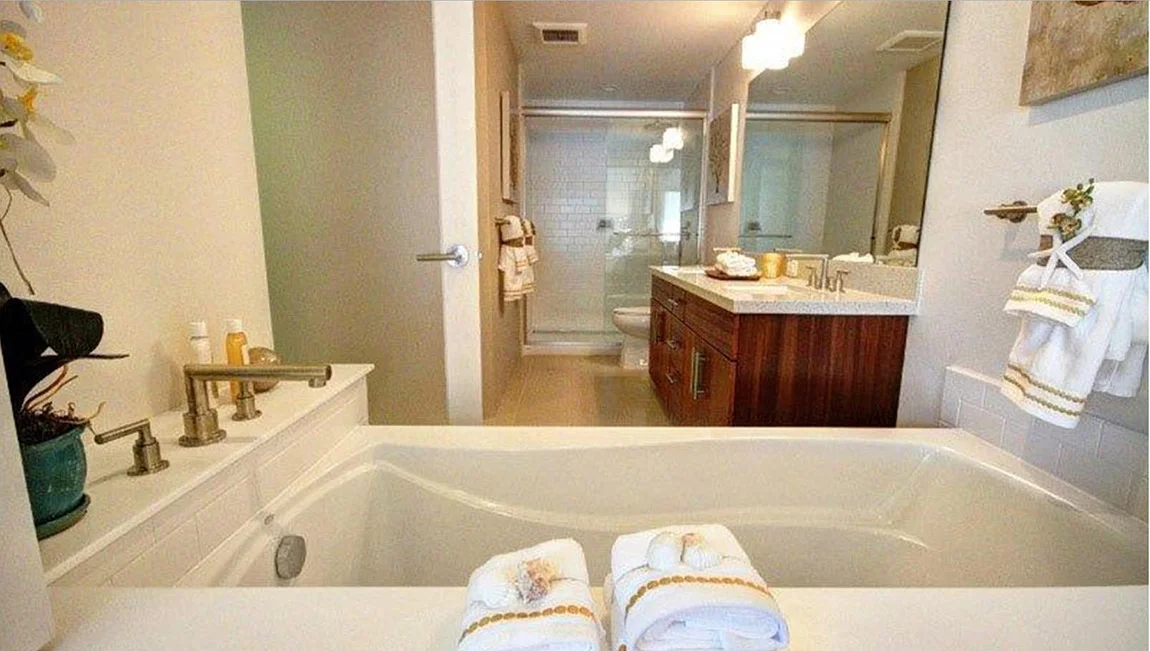 Bath1.jpg