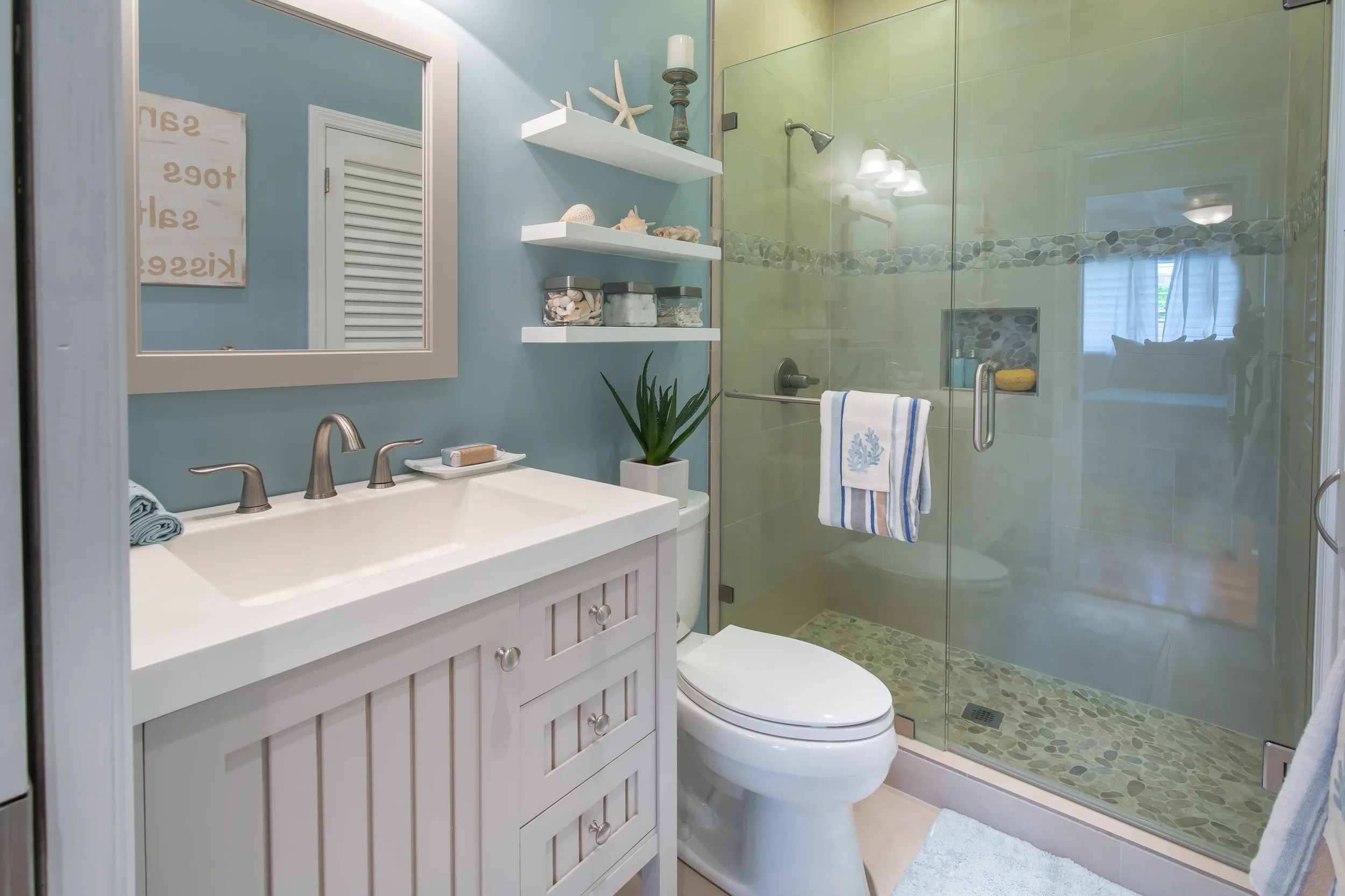 MLS 11 Bath.jpg