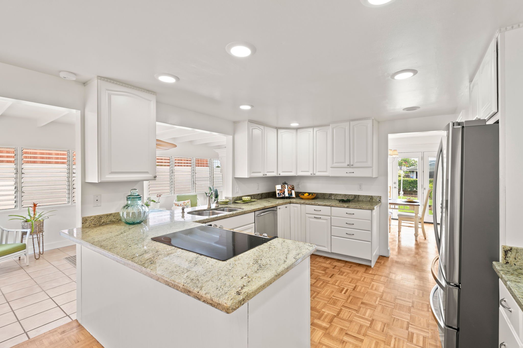 19-web-or-mls-Styron Photo 1307 Noninui Pl-0550.jpg