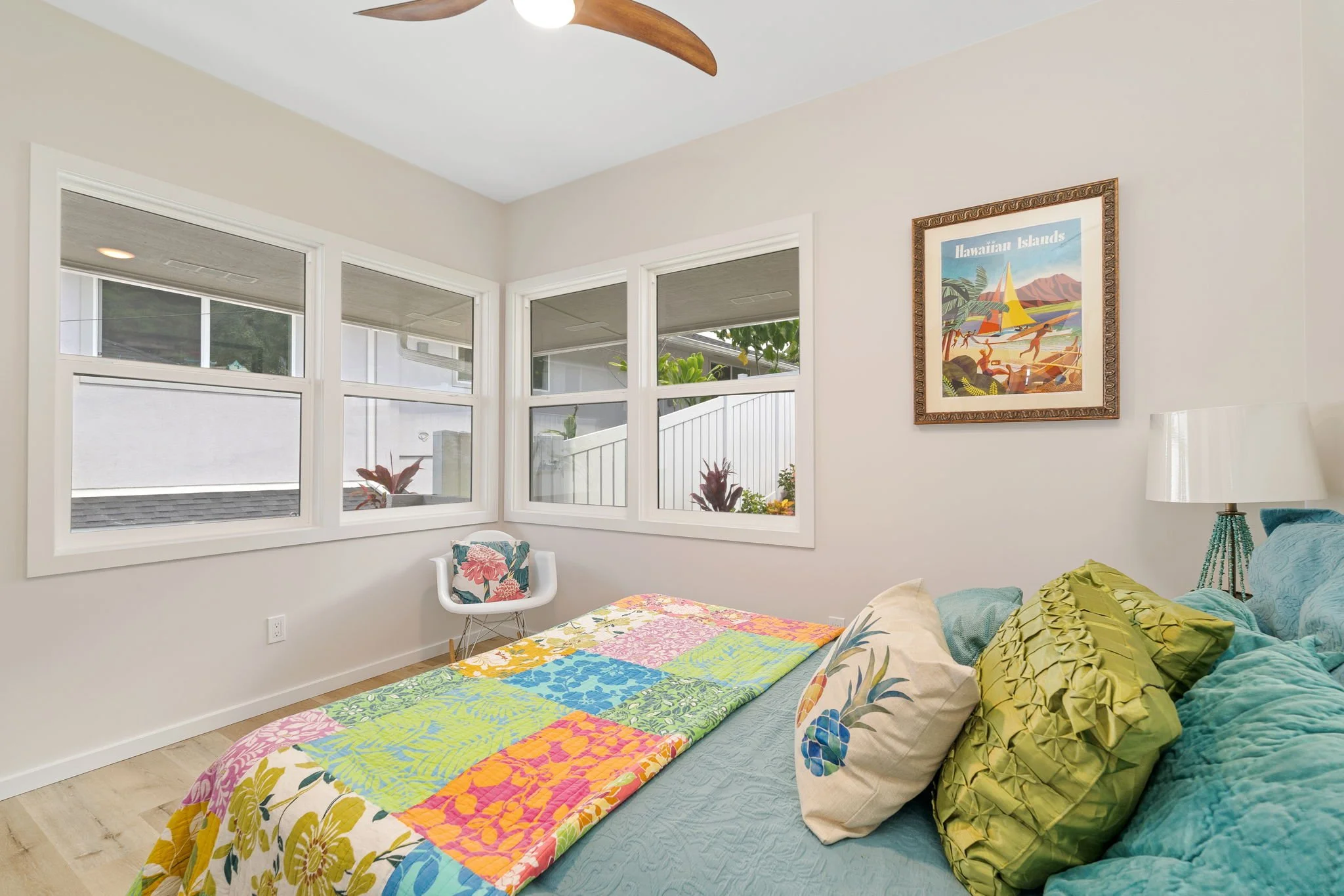 15-web-or-mls-Styron Photo 3036 Kahaloa Dr front-4100.jpg