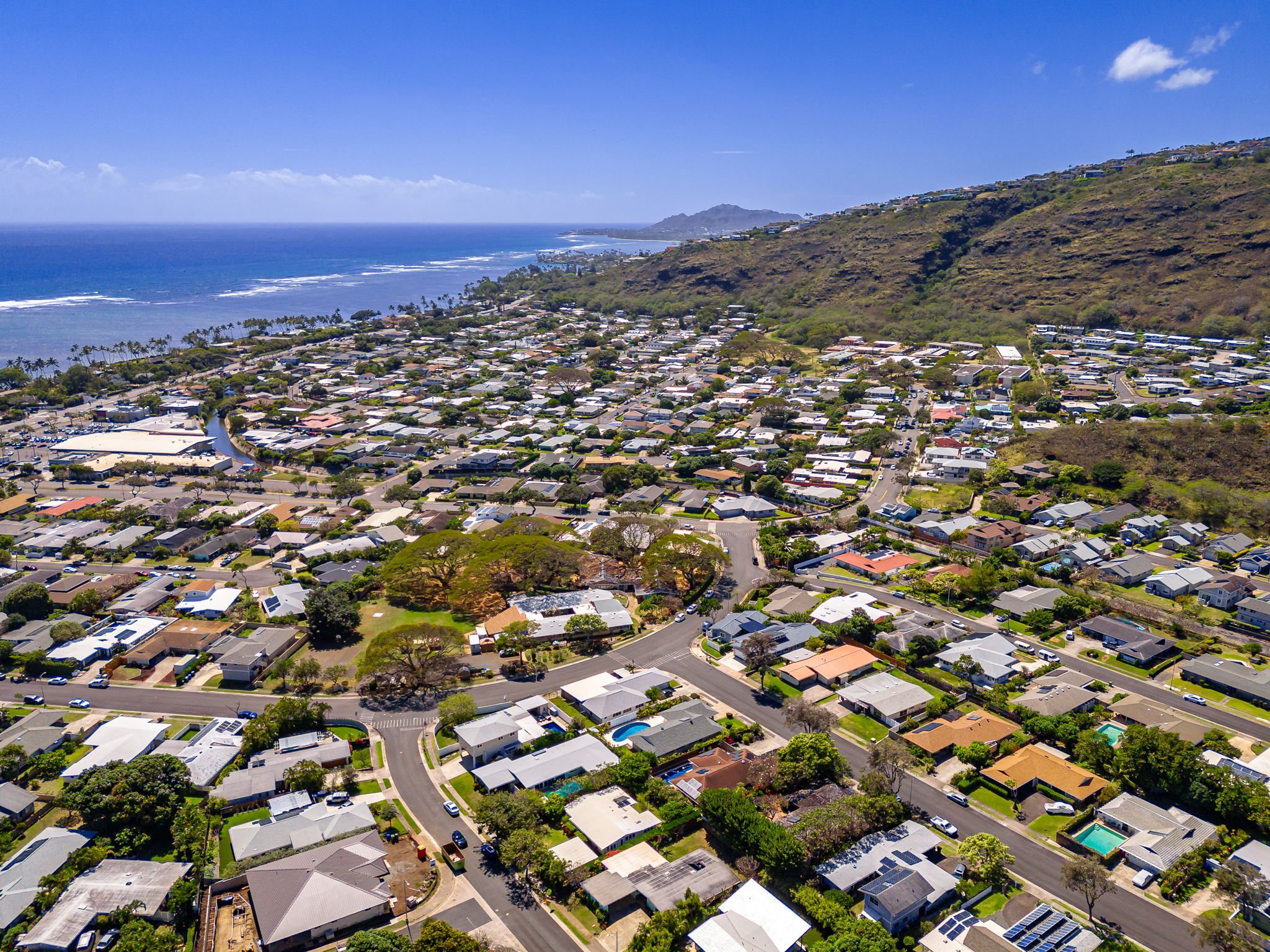 56-web-or-mls-Styron Photo 311 Puamamane St--13.jpg