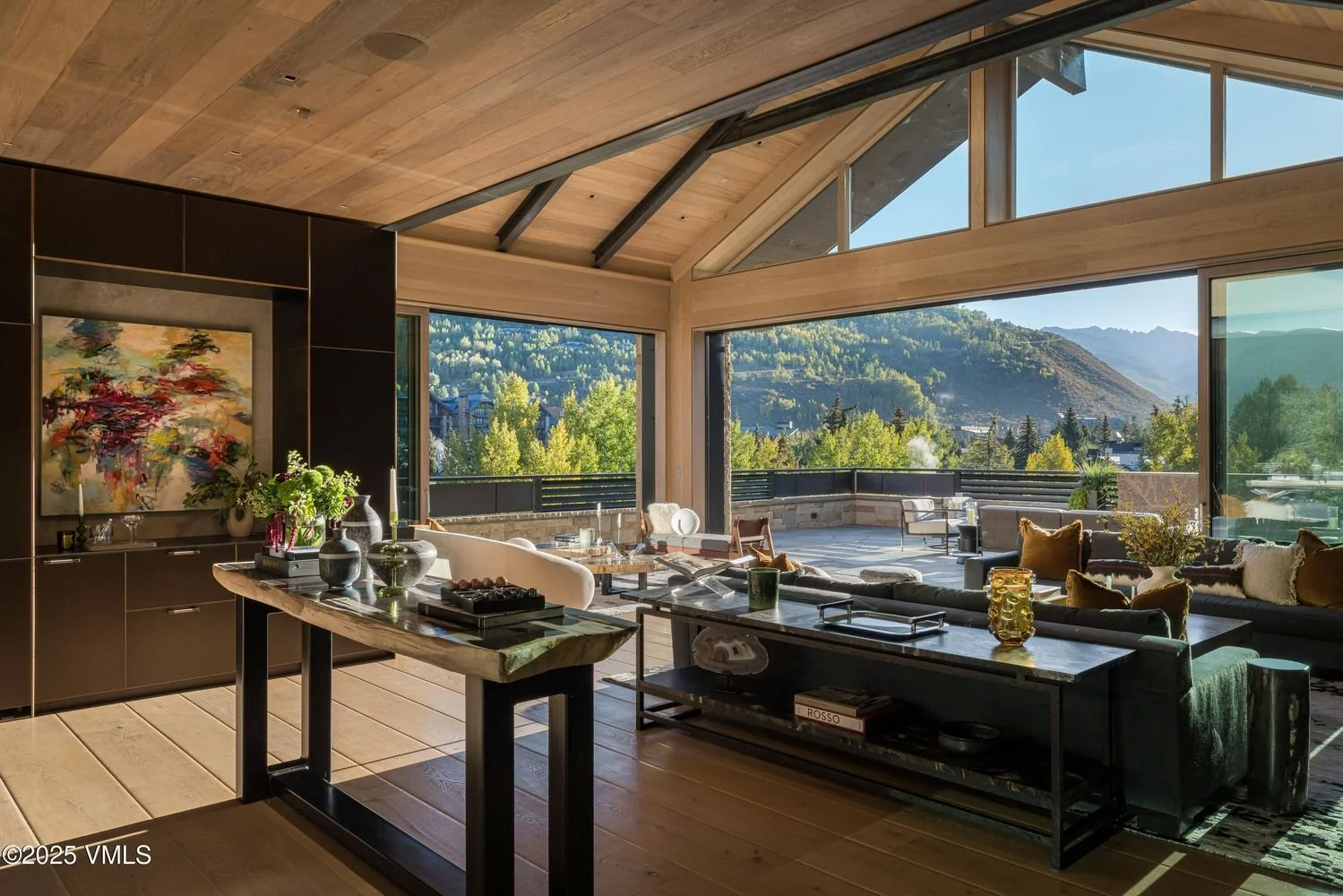 COMPASS CURATED - JANUARY 2025 - LUXURY LISTINGS NATIONWIDE