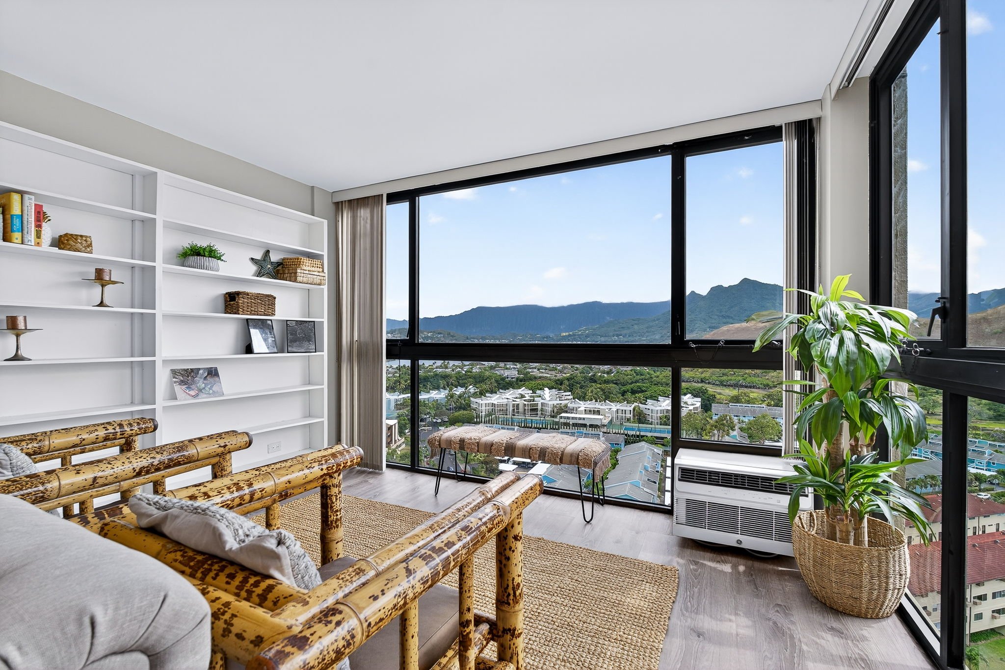 17-web-or-mls-Styron Photo 322 Aoloa St 1708-8125.jpg