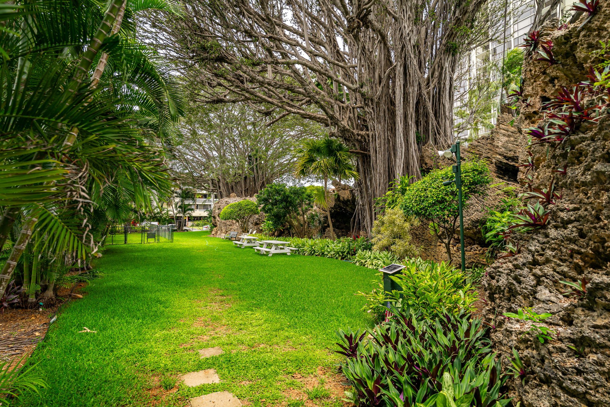 30-web-or-mls-Styron Photo 322 Aoloa St 612-7122.jpg