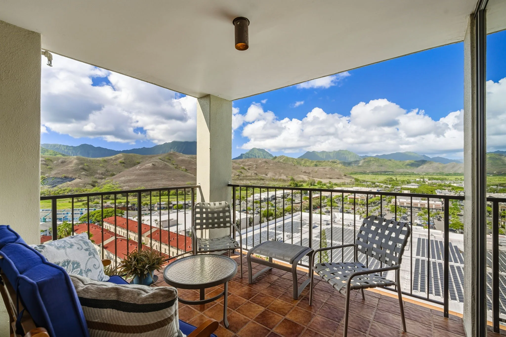 12-web-or-mls-Styron Photo 322 Aoloa St 1512-6087.jpg