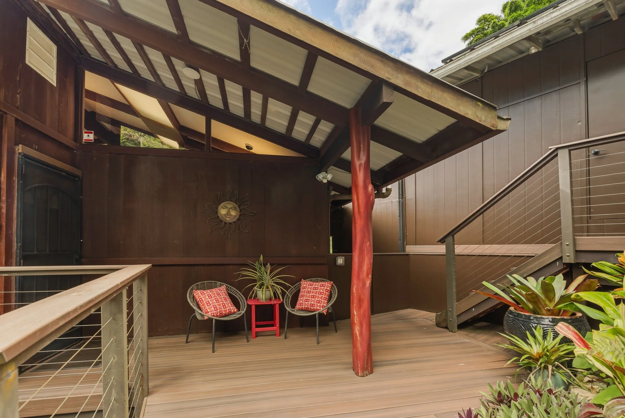 39-web-or-mls-Styron Photo 4142 Round Top Dr-2443.jpg