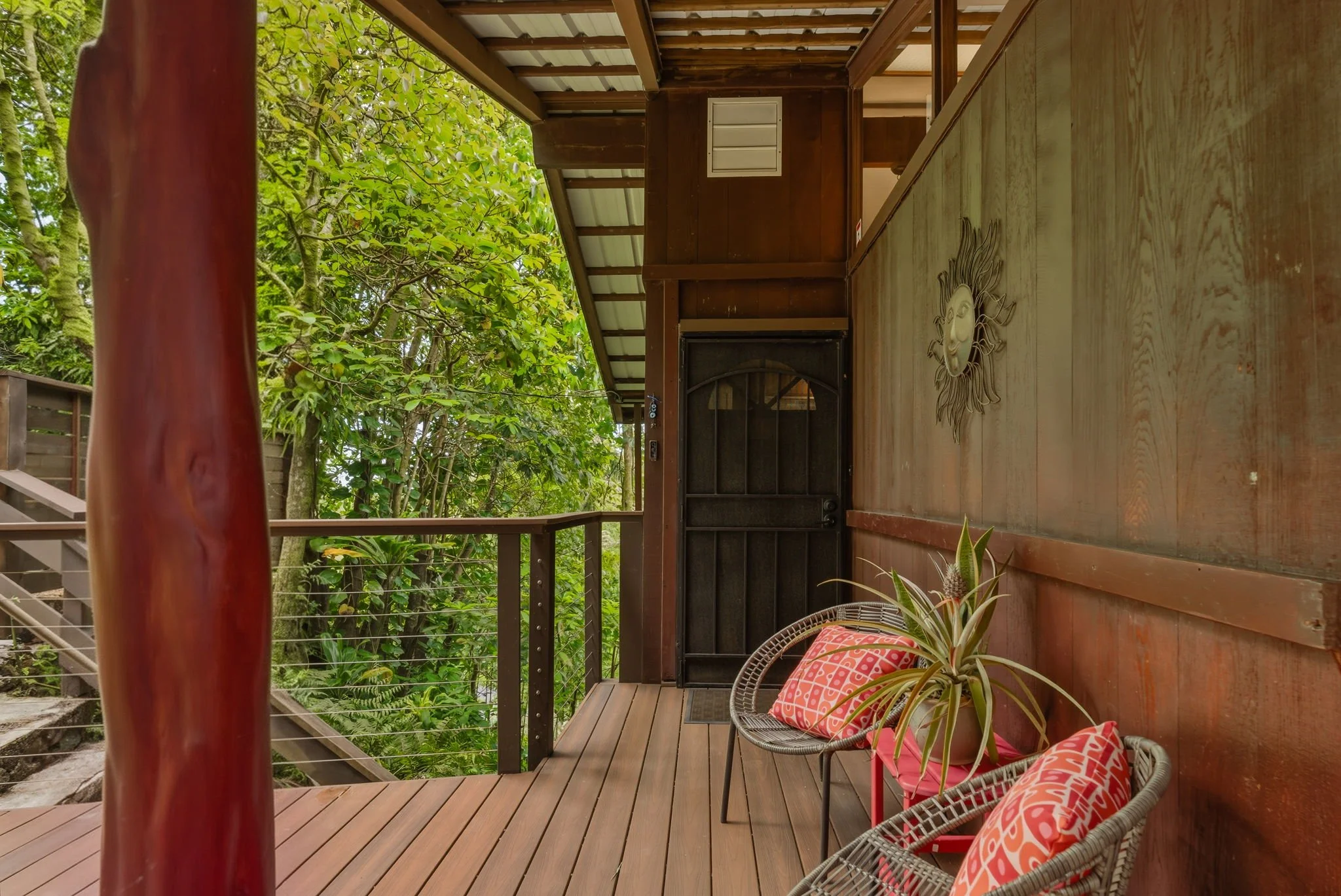 40-web-or-mls-Styron Photo 4142 Round Top Dr-2448.jpg