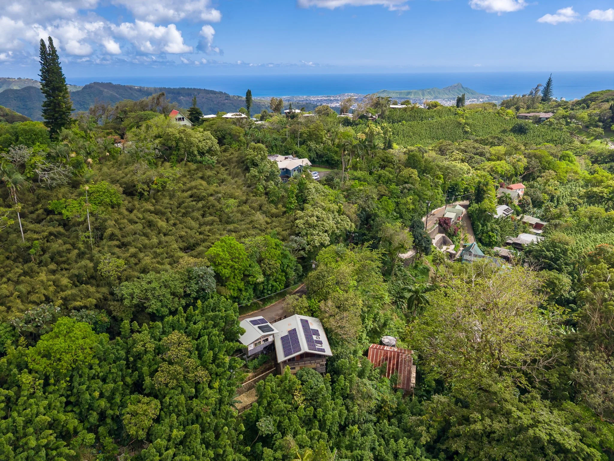 71-web-or-mls-Styron Photo 4142 Round Top Dr--45-HDR.jpg