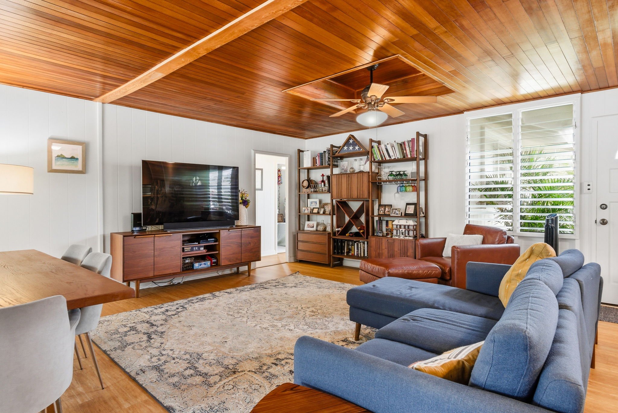 3-web-or-mls-Styron Photo 531 Kaiemi St-1680.jpg