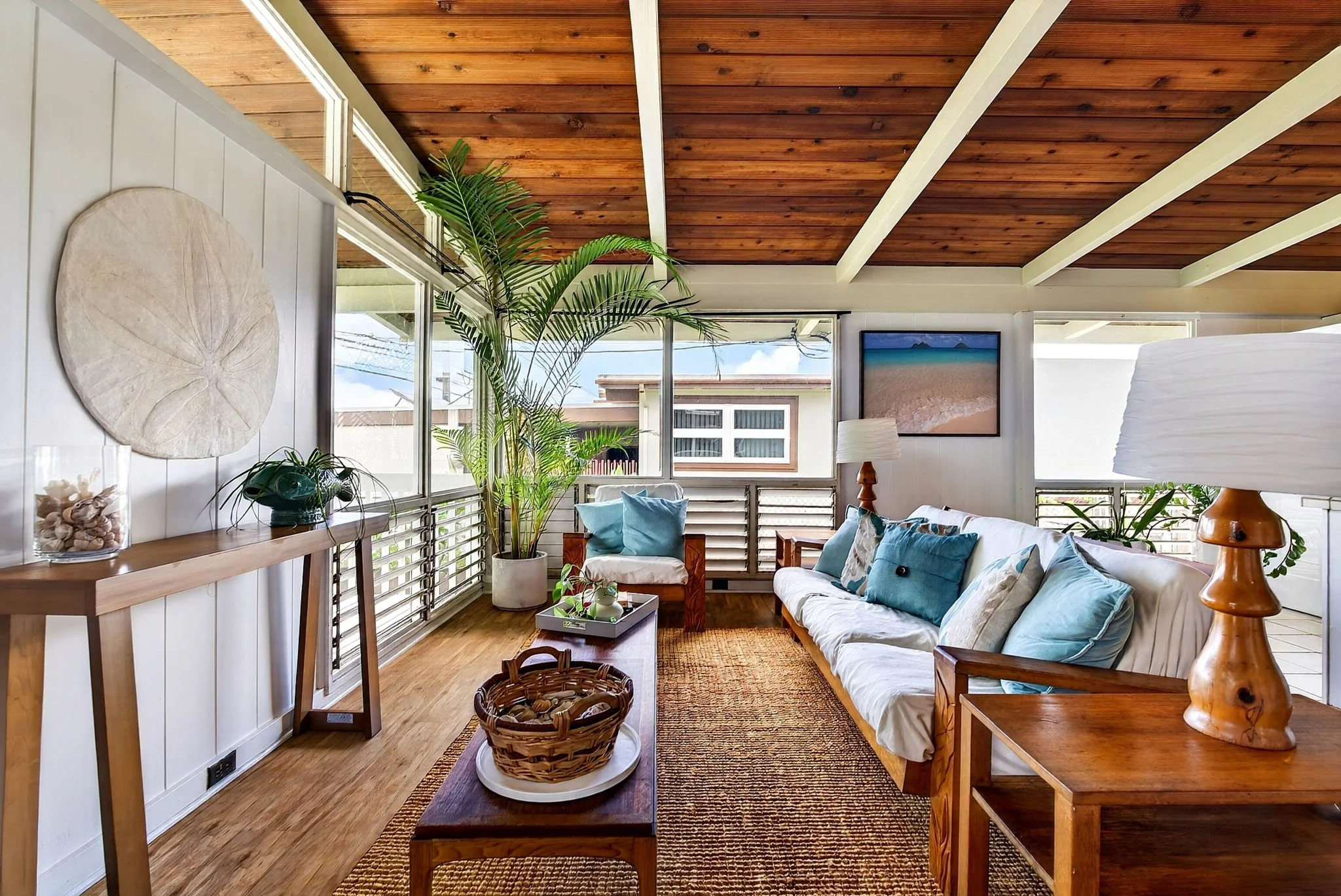 6-web-or-mls-Styron Photo 41-1644 Kalanianaʻole Hwy-6816.jpg
