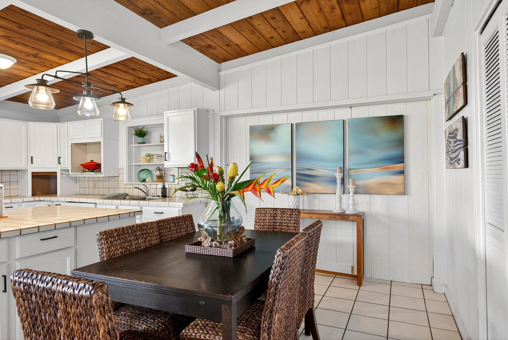 14-web-or-mls-Styron Photo 41-1644 Kalanianaʻole Hwy-6861.jpg
