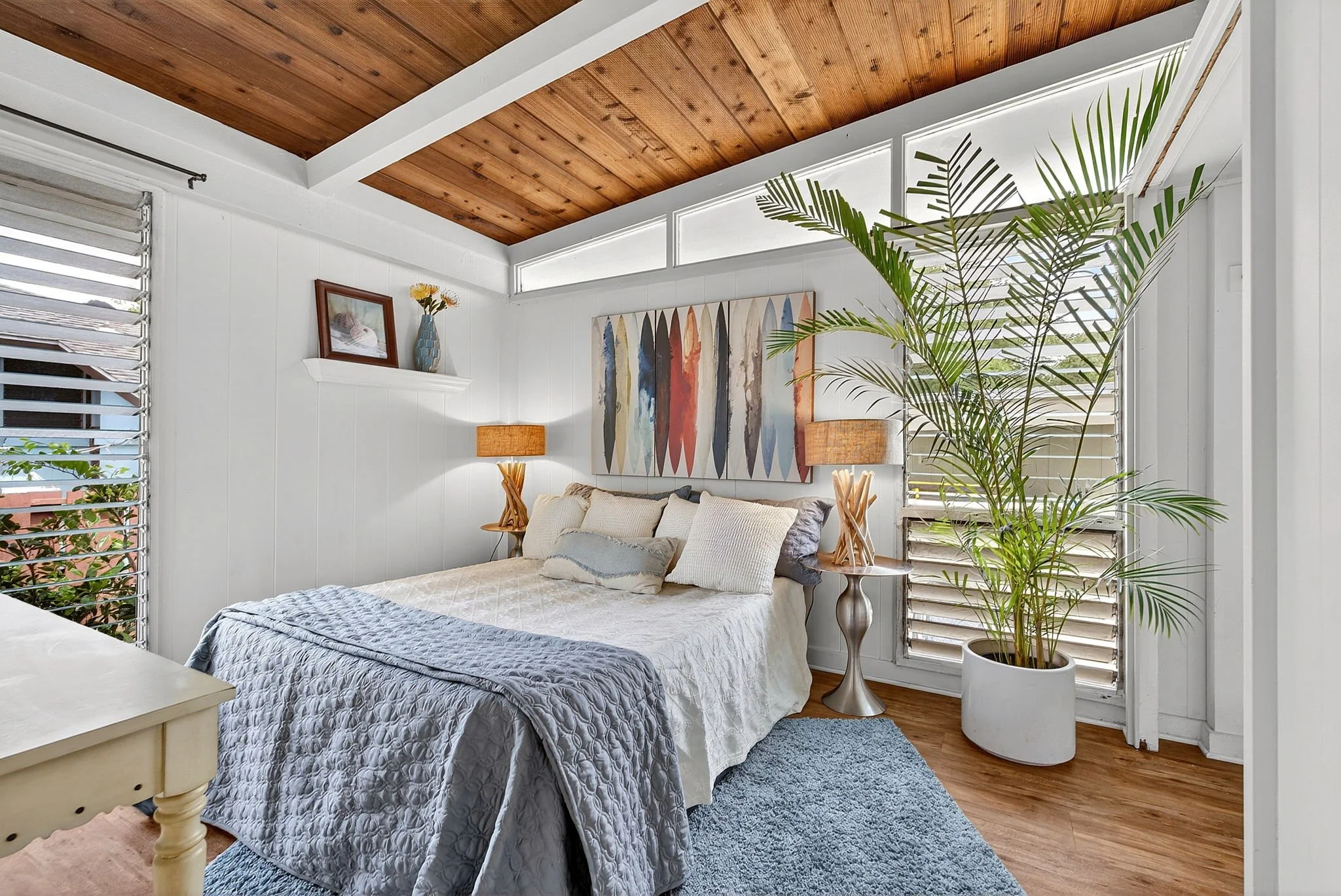 22-web-or-mls-Styron Photo 41-1644 Kalanianaʻole Hwy-6902.jpg