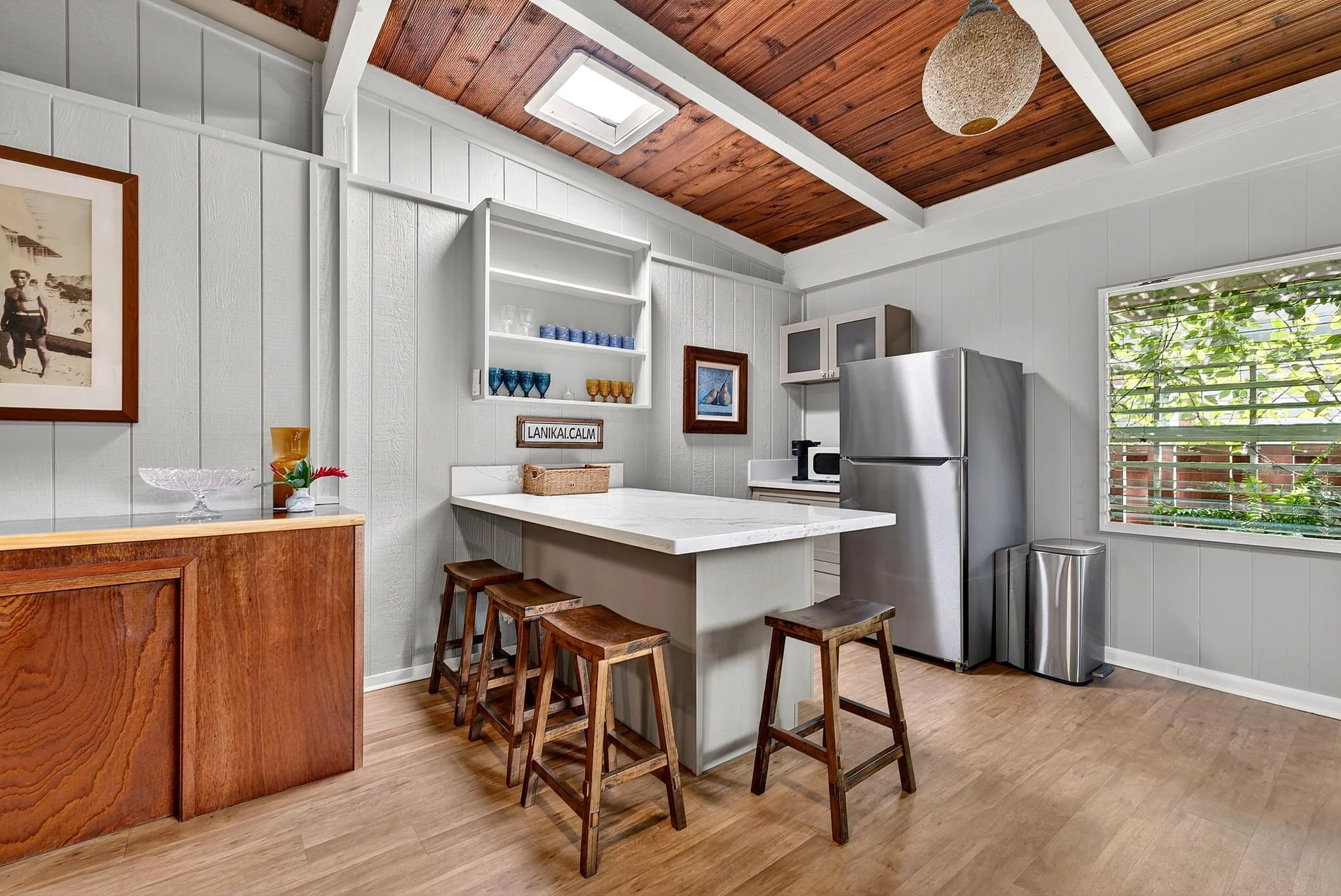 37-web-or-mls-Styron Photo 41-1644 Kalanianaʻole Hwy-6987.jpg