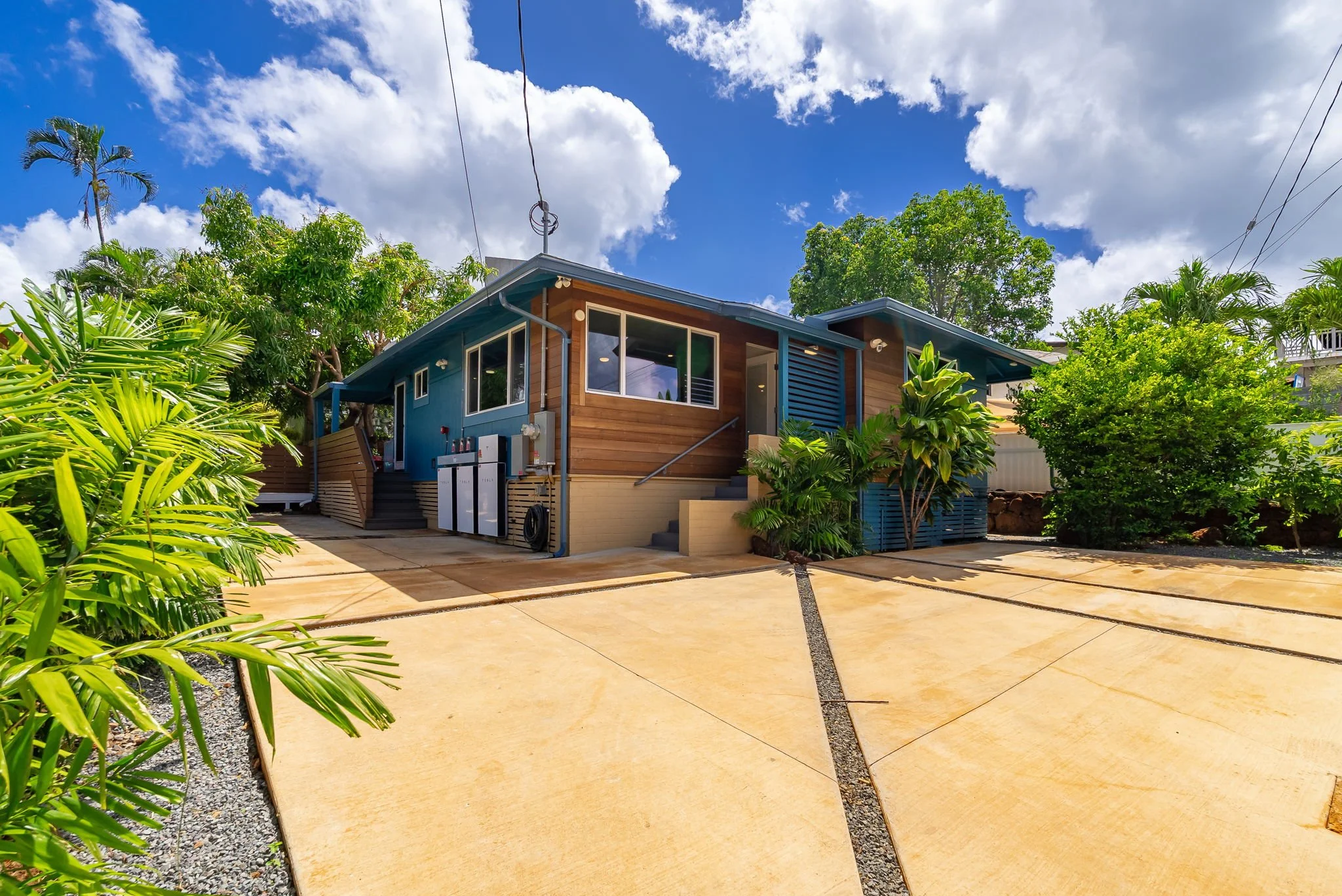 3-web-or-mls-Styron Photo 3622A Maunalei Ave-0940.jpg