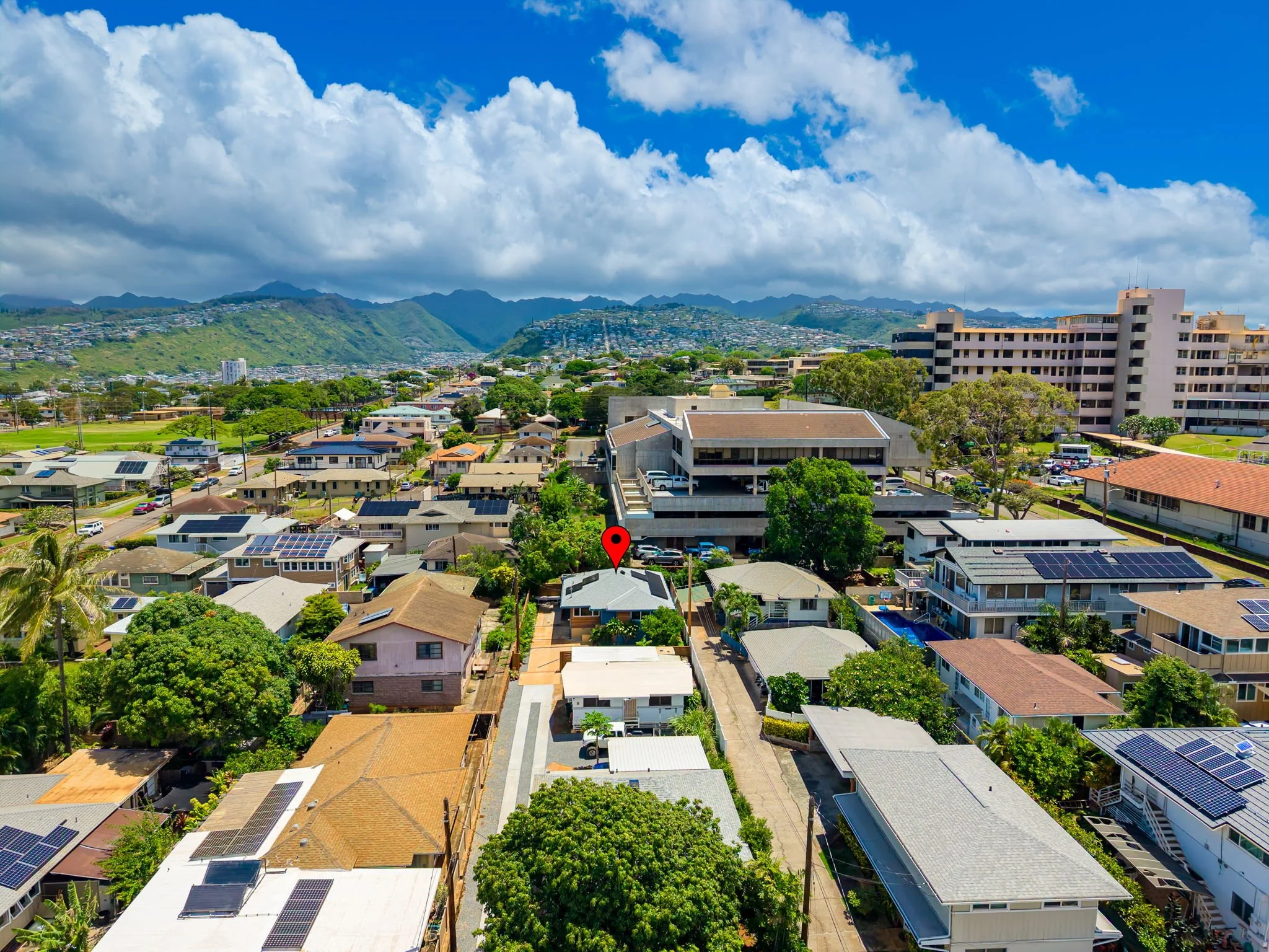 9-web-or-mls-Styron Photo 3622A Maunalei Ave--Edit.jpg