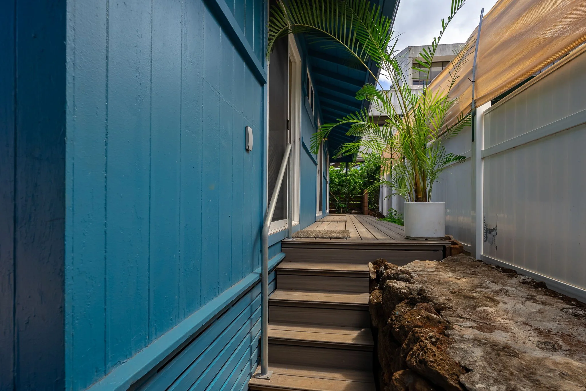 46-web-or-mls-Styron Photo 3622A Maunalei Ave-0942.jpg