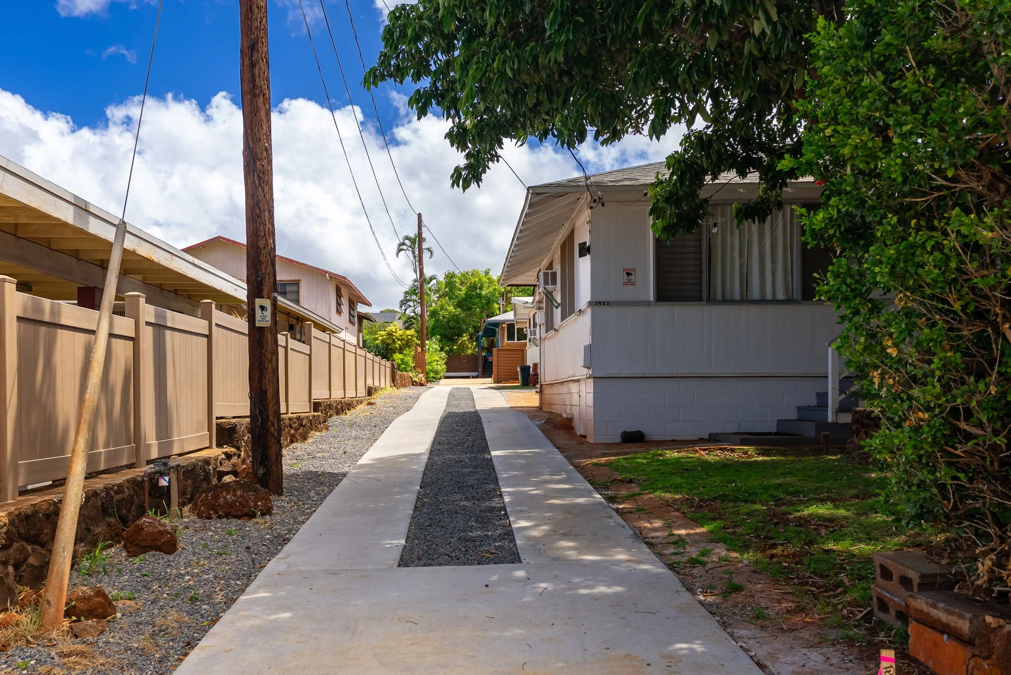 47-web-or-mls-Styron Photo 3622A Maunalei Ave-0944.jpg
