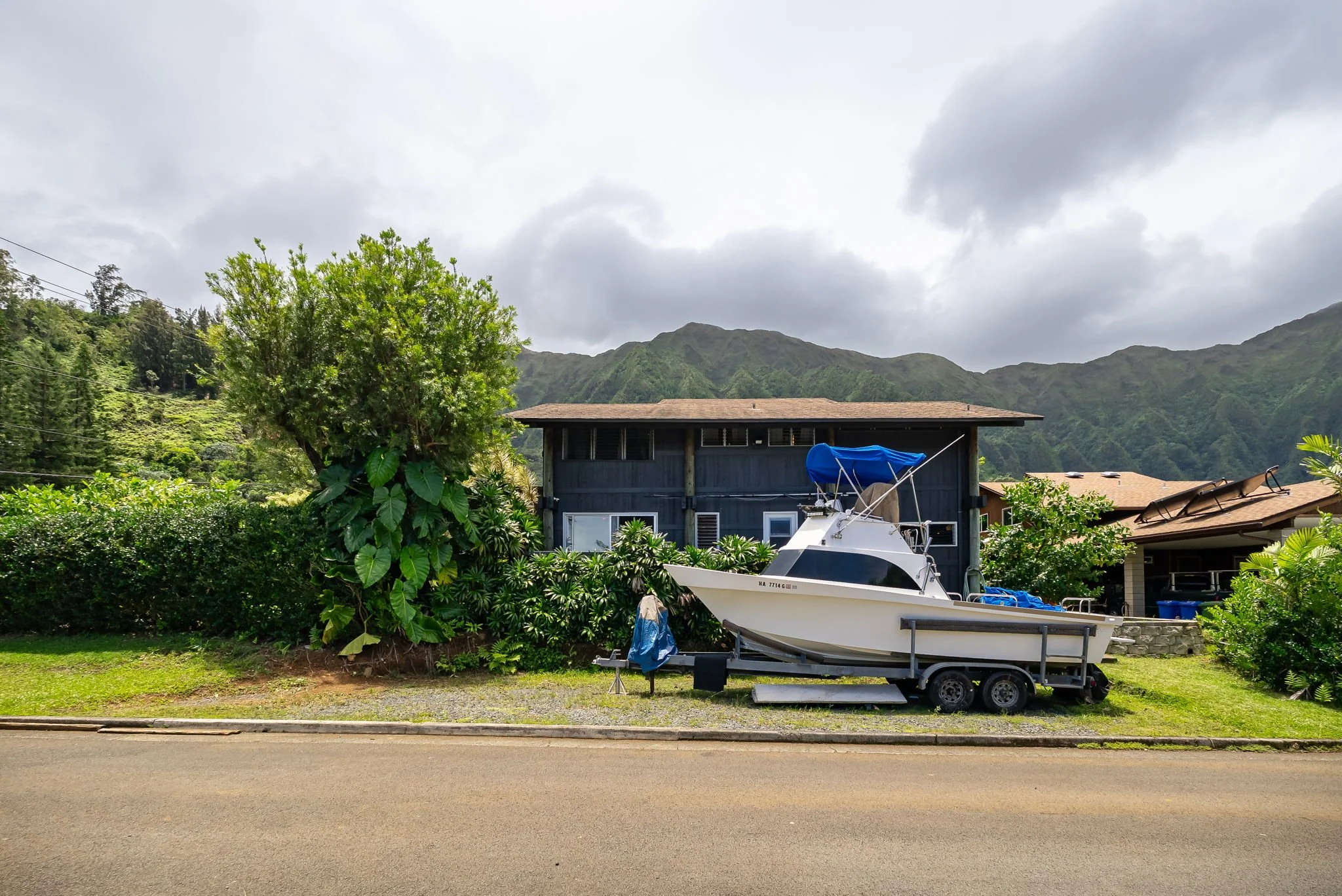 52-web-or-mls-Styron Photo 47-585 Ahuimanu Rd-2042.jpg