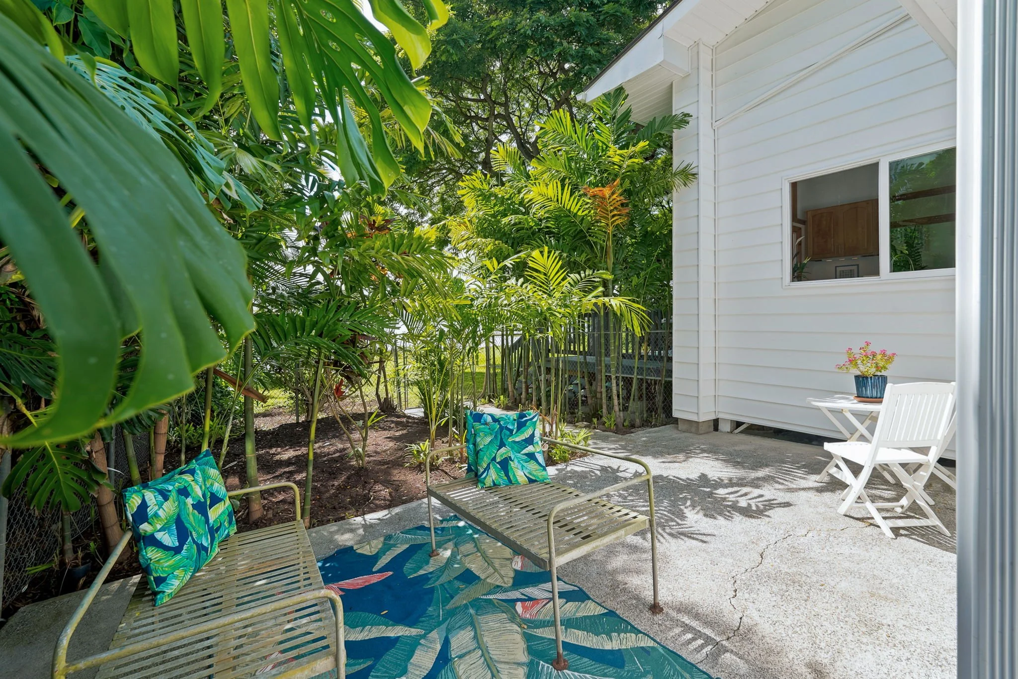 35-web-or-mls-Styron_Photo_44-397_Kaneohe_Bay_Dr_0266.jpg