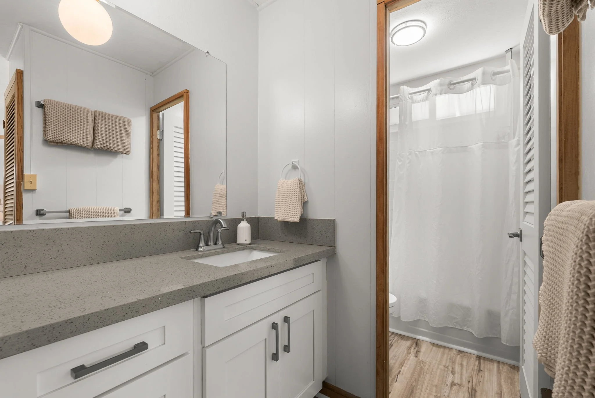 20-web-or-mls-Styron Photo 45-112 Halliday Pl Unit A-7445.jpg