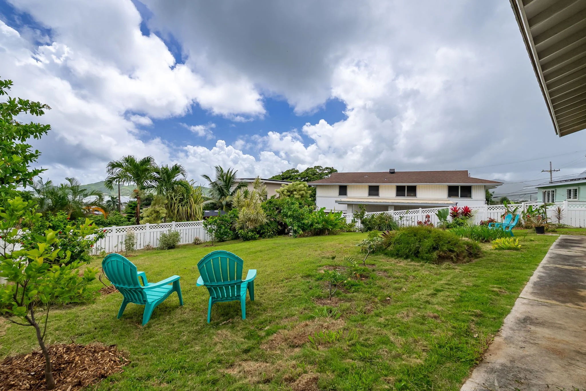 28-web-or-mls-Styron Photo 45-112 Halliday Pl Unit A-7496.jpg
