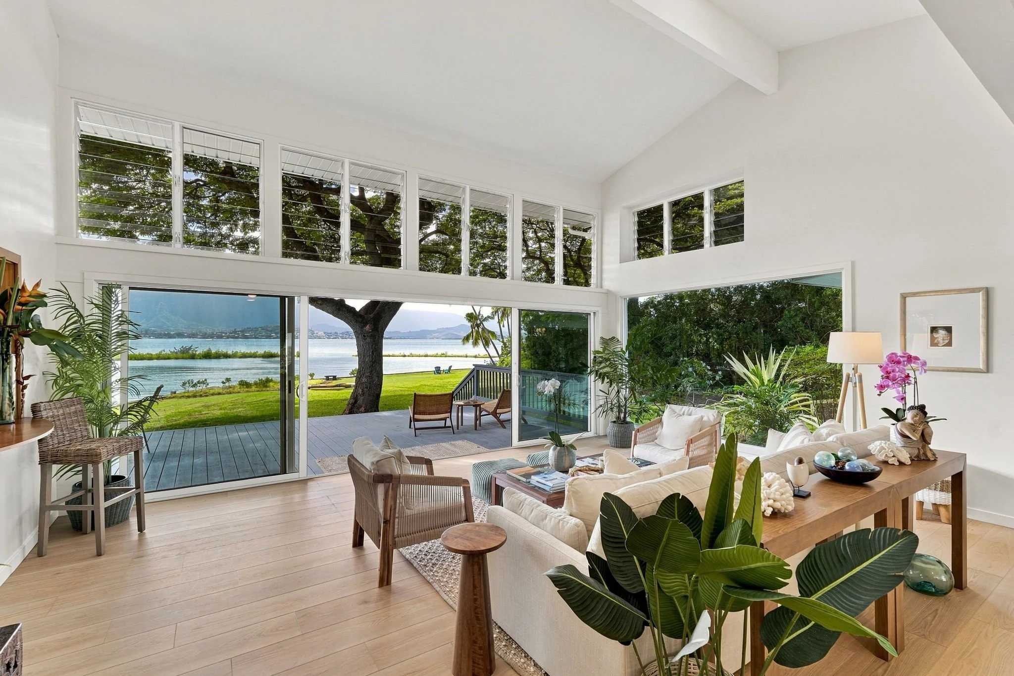 6-web-or-mls-Styron_Photo_44-397_Kaneohe_Bay_Dr_0109.jpg