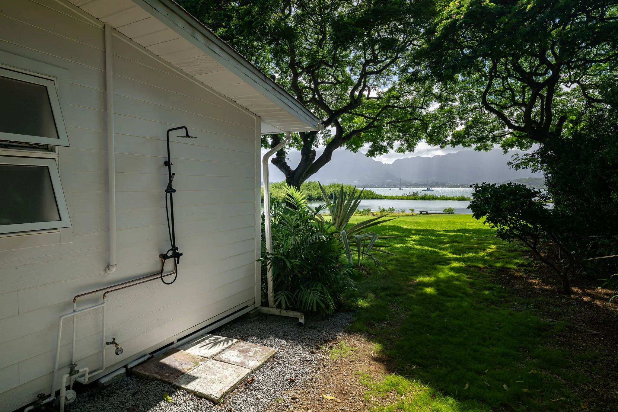 56-web-or-mls-Styron Photo 44-397 Kaneohe Bay Dr-0339.jpg