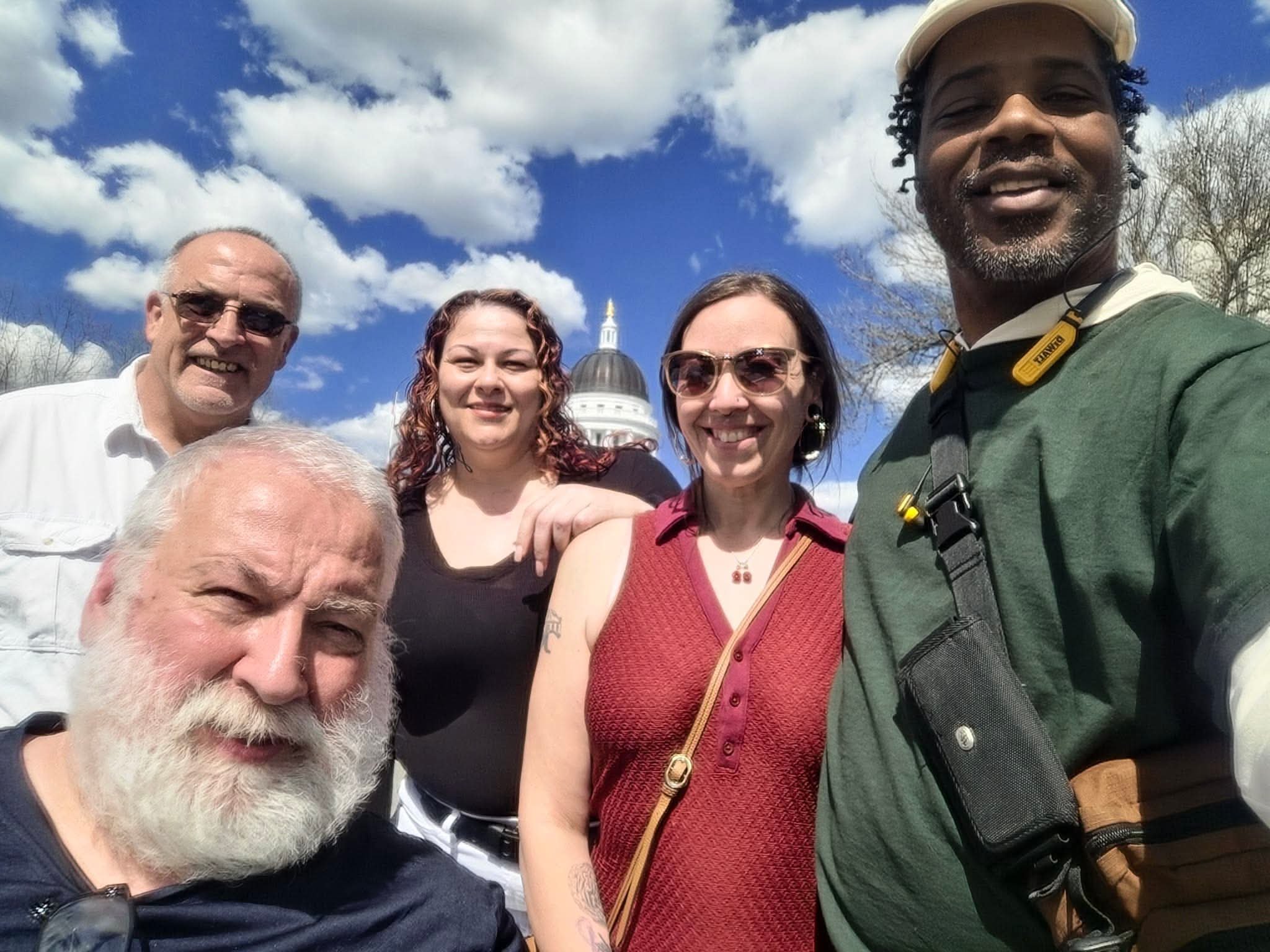 Community Reentry Support Connects to Inside Projects 🌱🤝🏽

The pilot phase of the MIO-MPAC Adult Reentry Community Group is complete, and the group continues to hold weekly drop-in gatherings at MIO&rsquo;s site in Lewiston for peer support, share