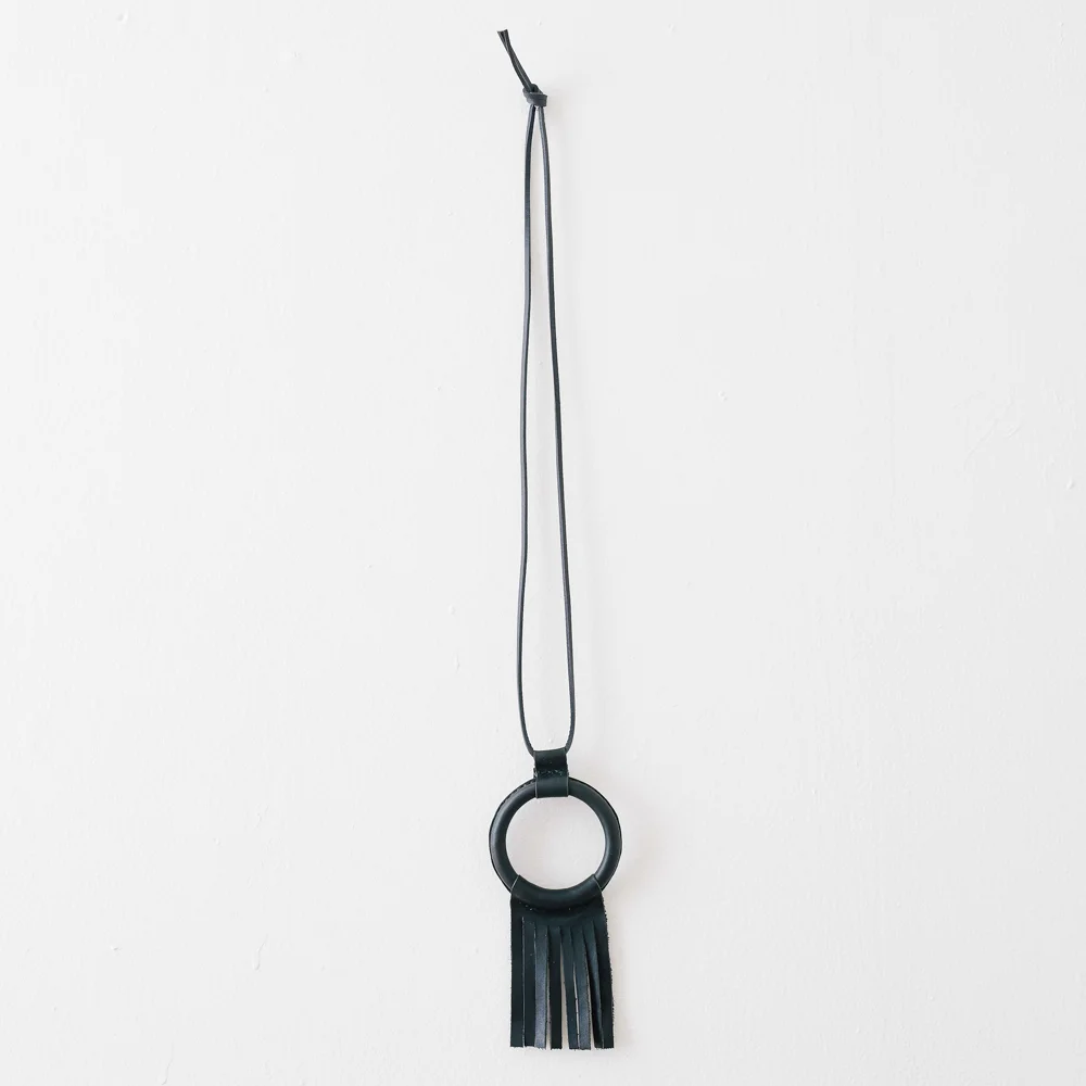 ritual necklace — Crescioni