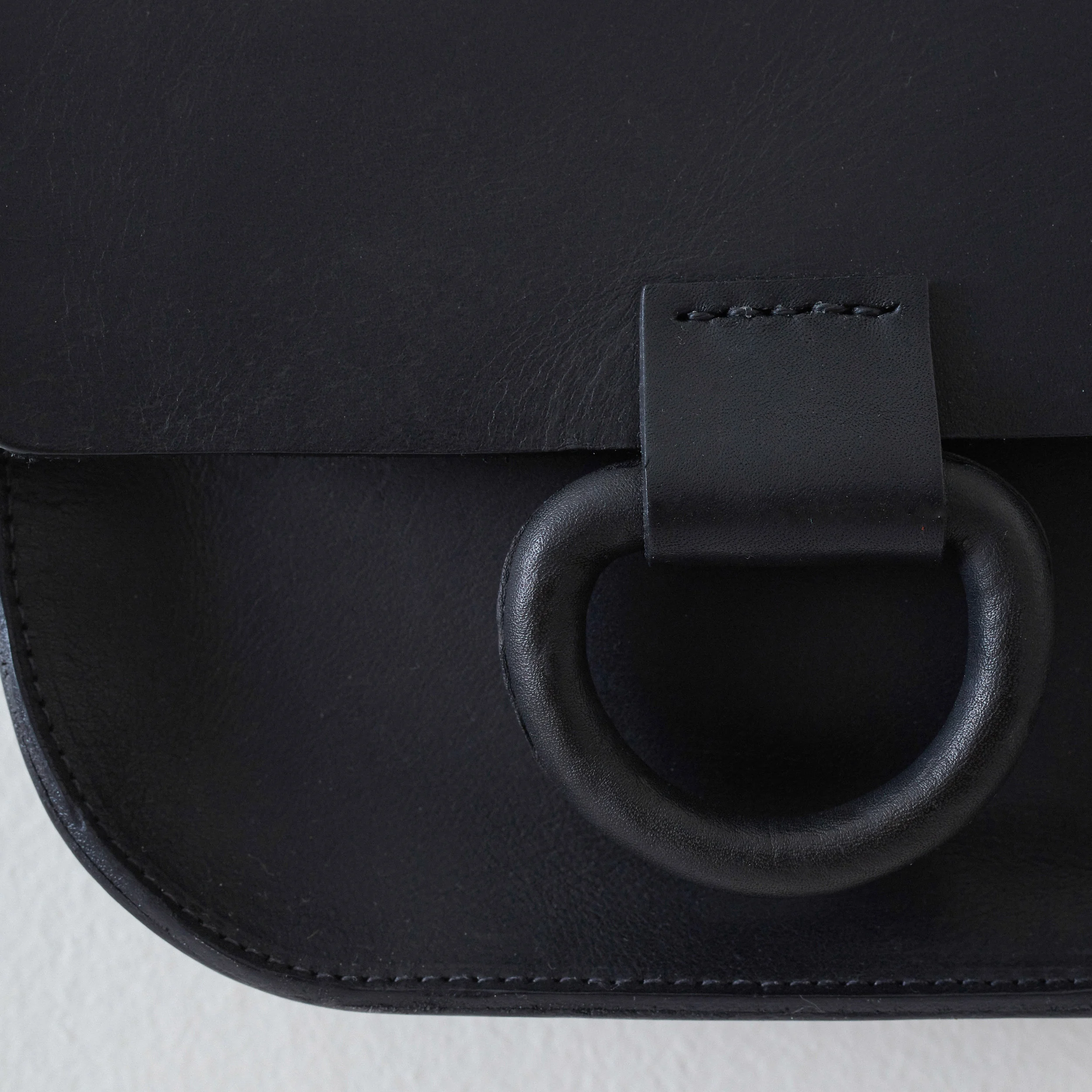 mini logan bag black — Crescioni