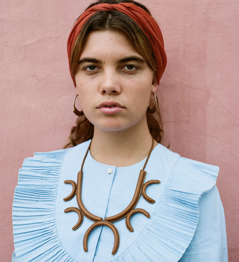 flor necklace — Crescioni 