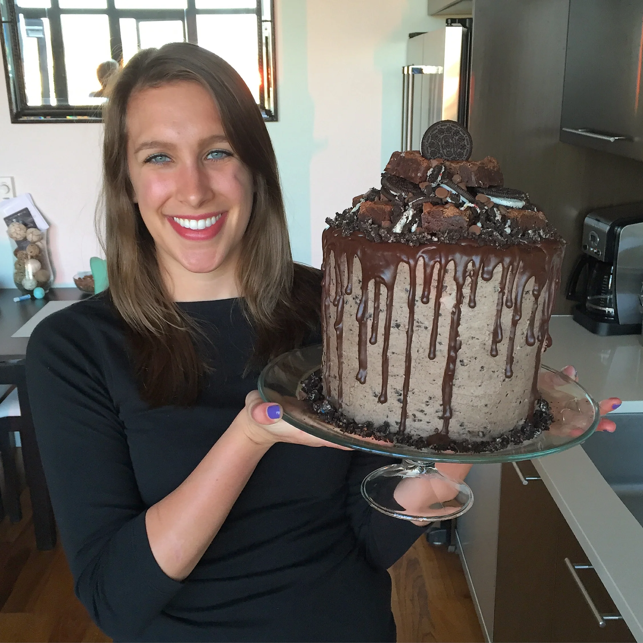 Ep. 7: Chelsey White, Accountant, Marathon Runner, Instagram Queen of Crazy Baking
