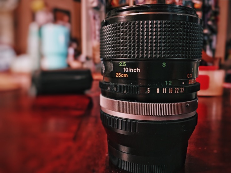 Canon 50mm f3.5 Macro Review — Capture, Crown & Country