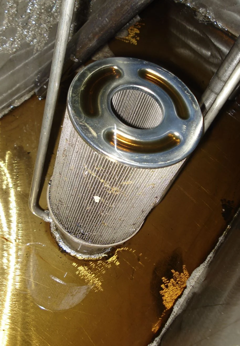EHC Filter with Varnish Contamination