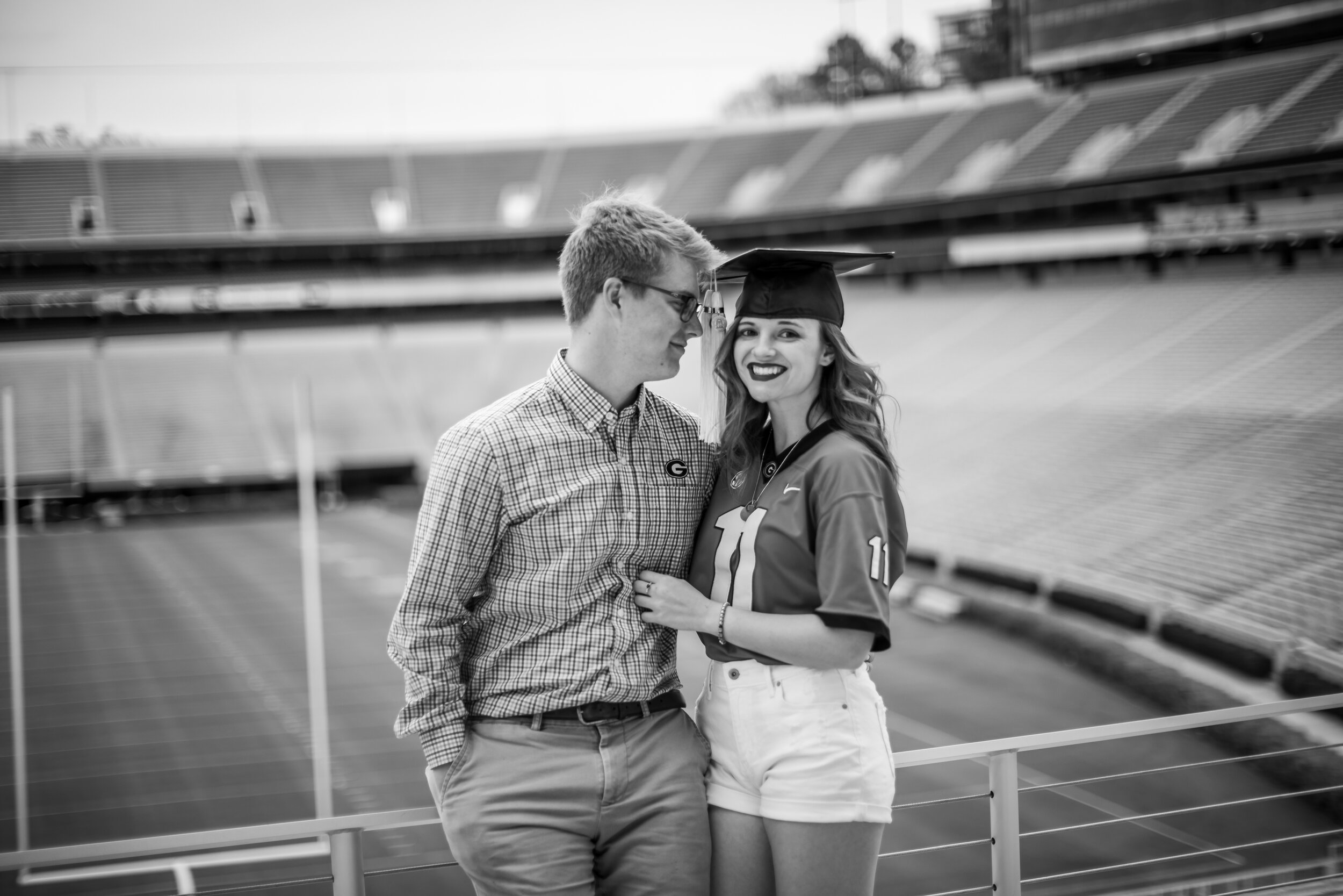 Elizabeth Graduation Portraits-59.jpg