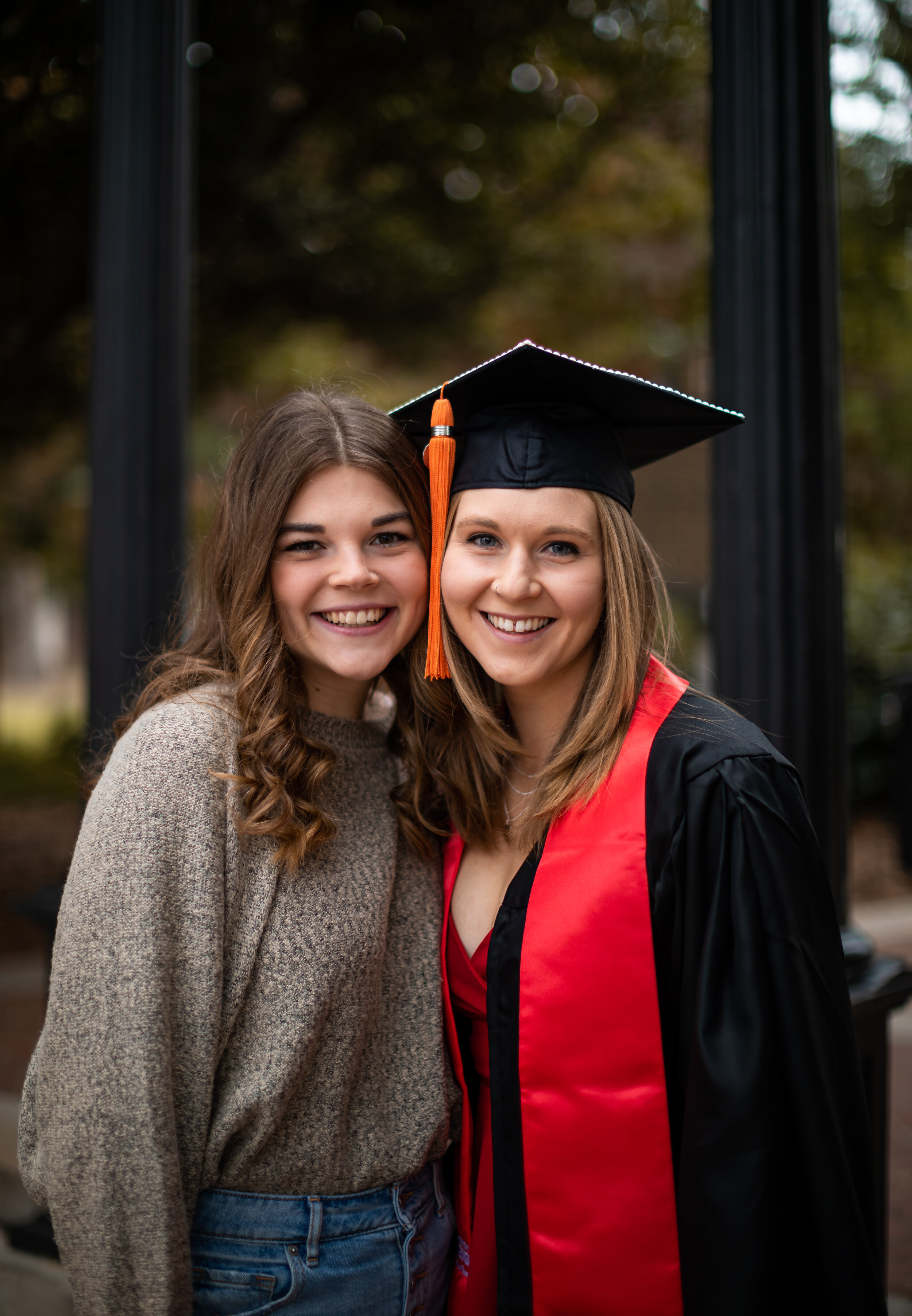 Elizabeth Turner - Grad Photos - Final Edits-11.jpg