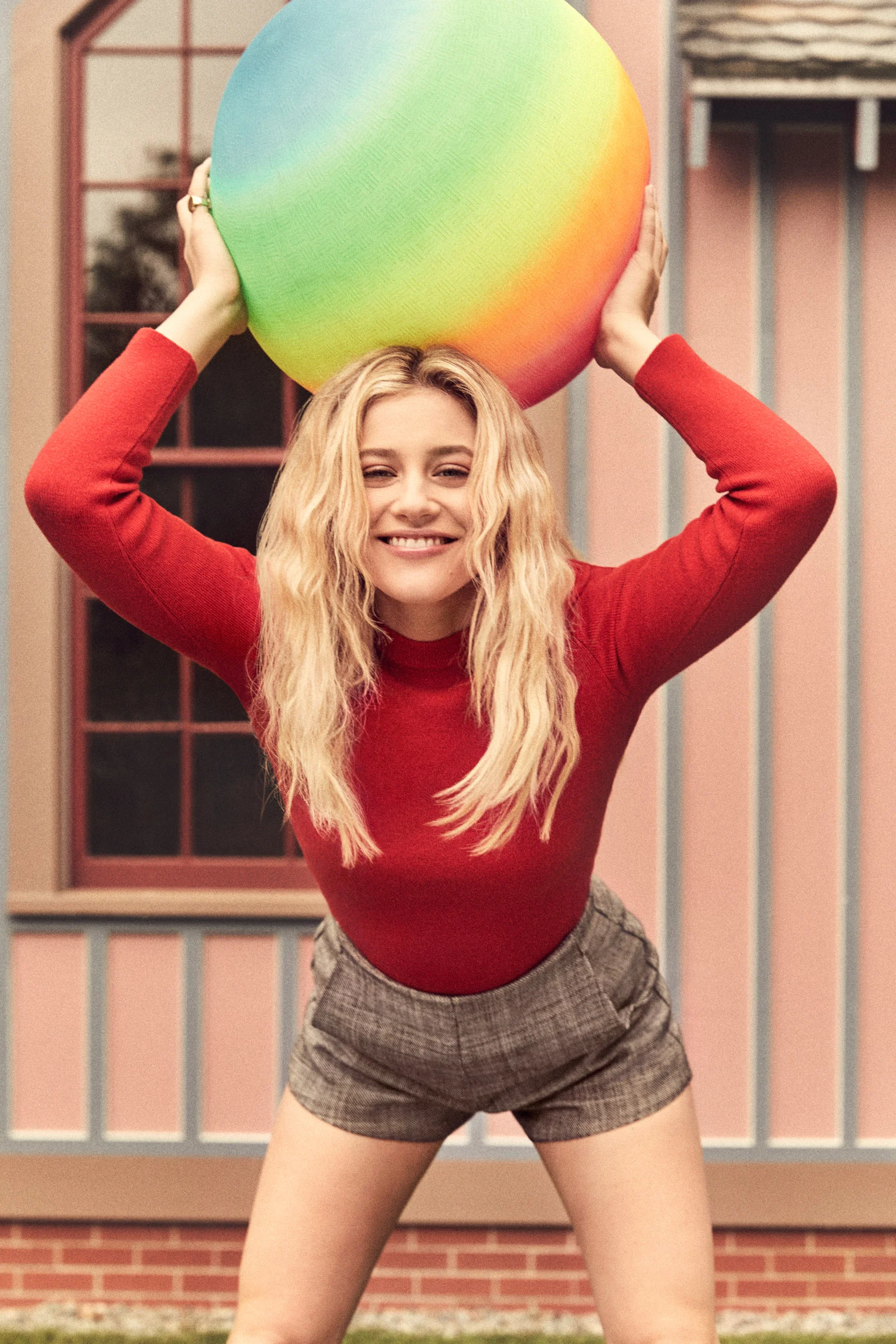 180607_GLAMOUR_LILI_REINHART_S1_967_F4.jpg