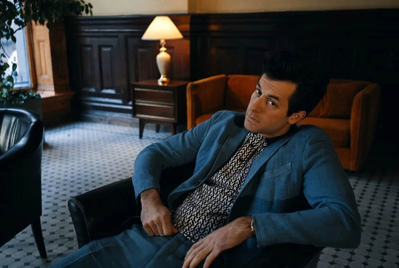 Mark-Ronson-2019-Mr-Porter-Photo-Shoot-004.jpg
