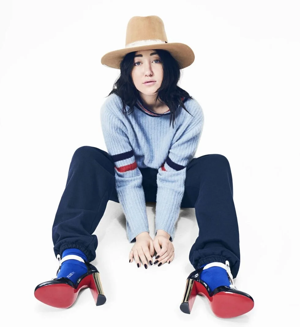gallery-1495020418-noah-cyrus.jpg
