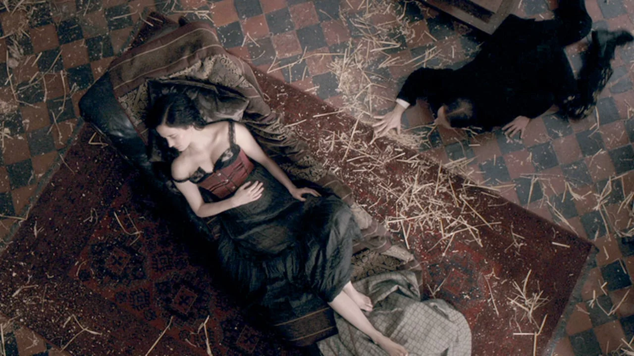 Freaks, Monsters, and Misogyny in Penny Dreadful