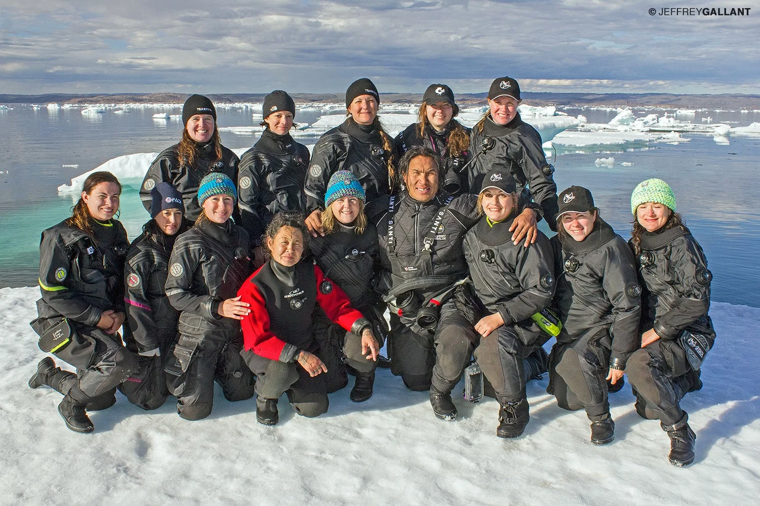 Meet the team of women explorers tackling climate change in the waters of the Arctic: An interview with Kelly Bushnell 