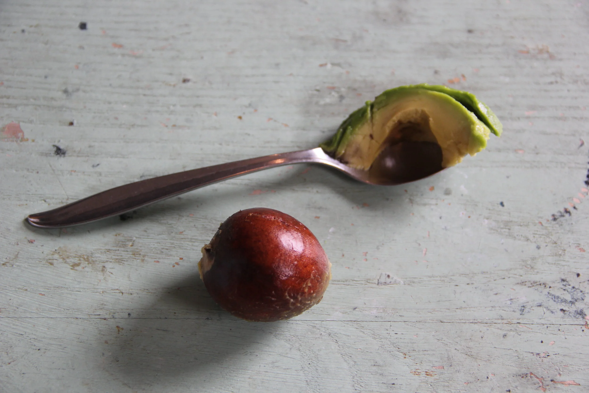 amount of avocado I used on my face. I think I spent 10 cents for the portion. 