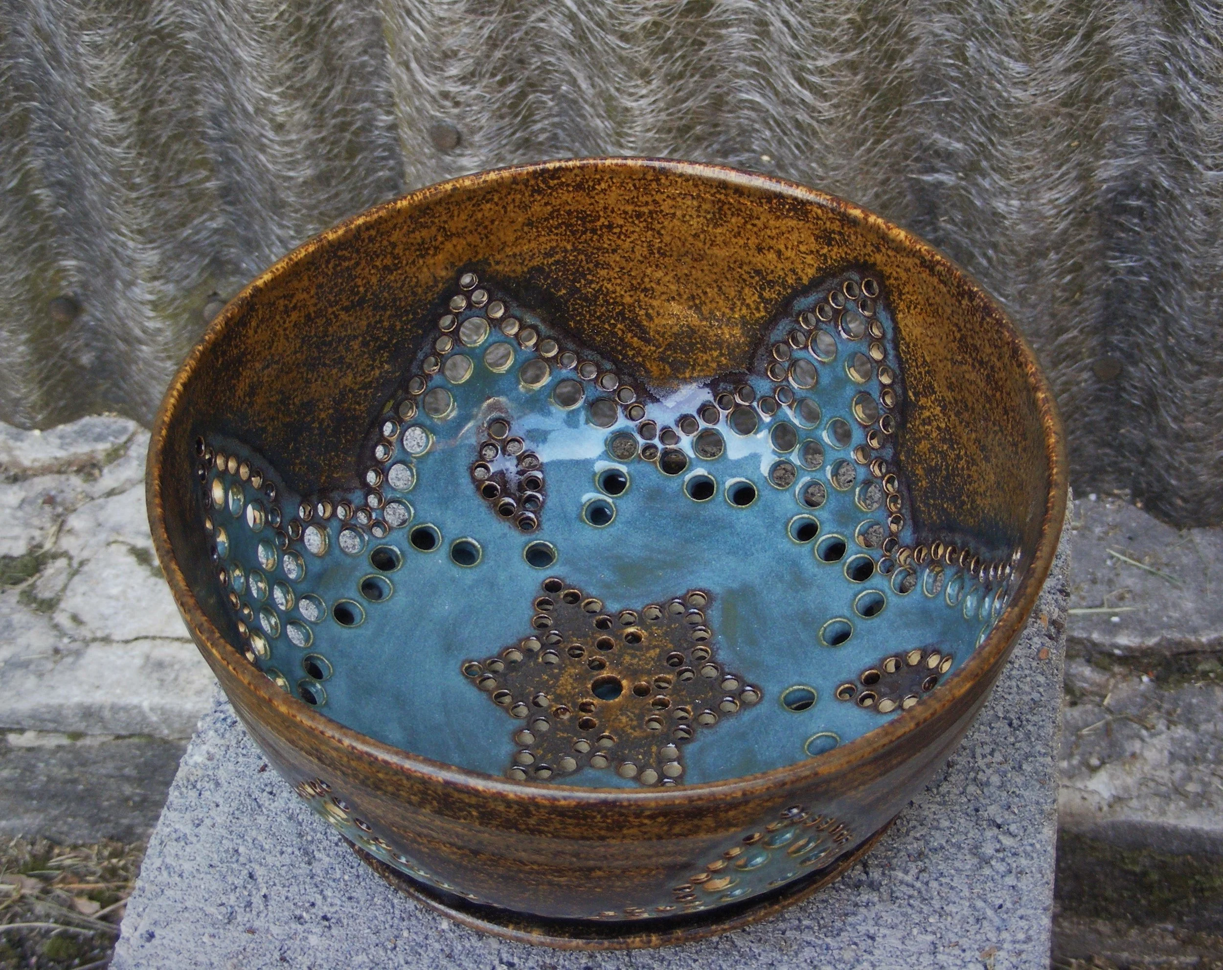 berrybowl.temmoku-tourmaline.2.JPG