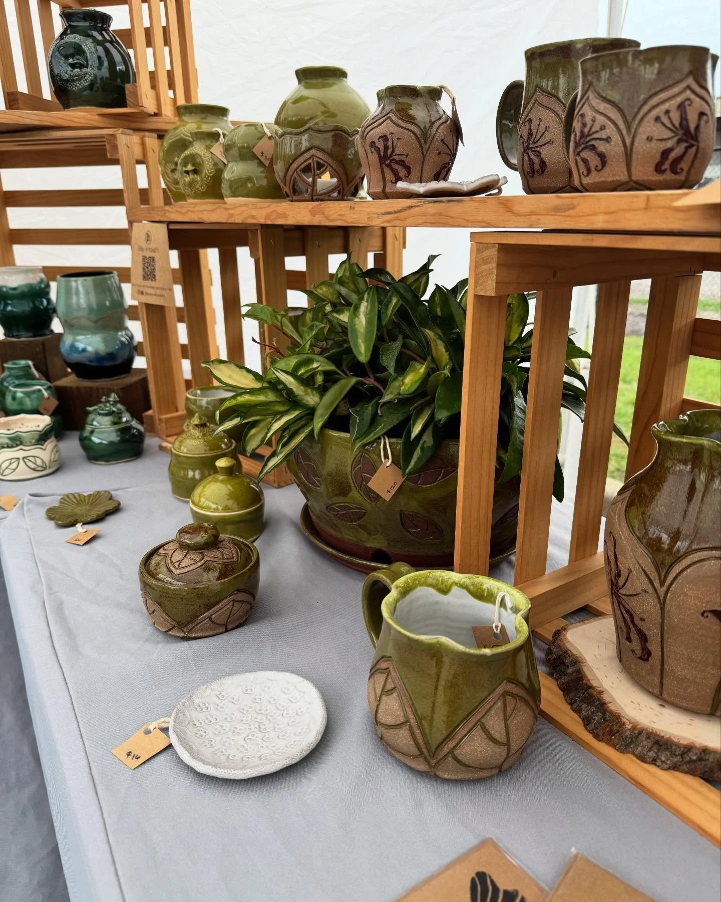 Day 2 of Magic City Art Connection! Come find some art and enjoy the historic Sloss Furnaces. Today until 6pm and tomorrow (Sunday 4/26) from 10am-5pm.