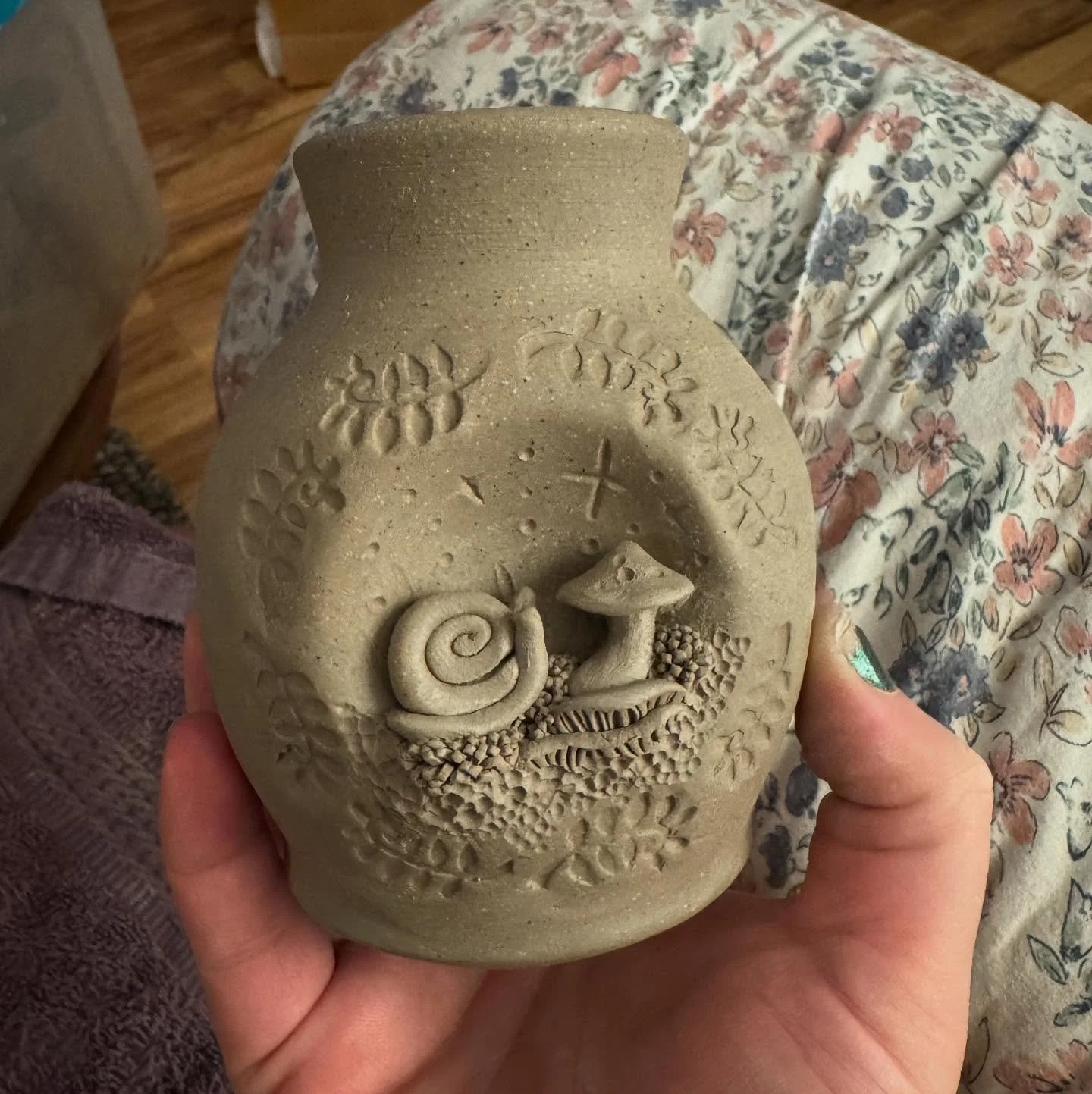 I&rsquo;ve been working on some small mushroom vases in between teaching classes ✨ 🍄 ✨